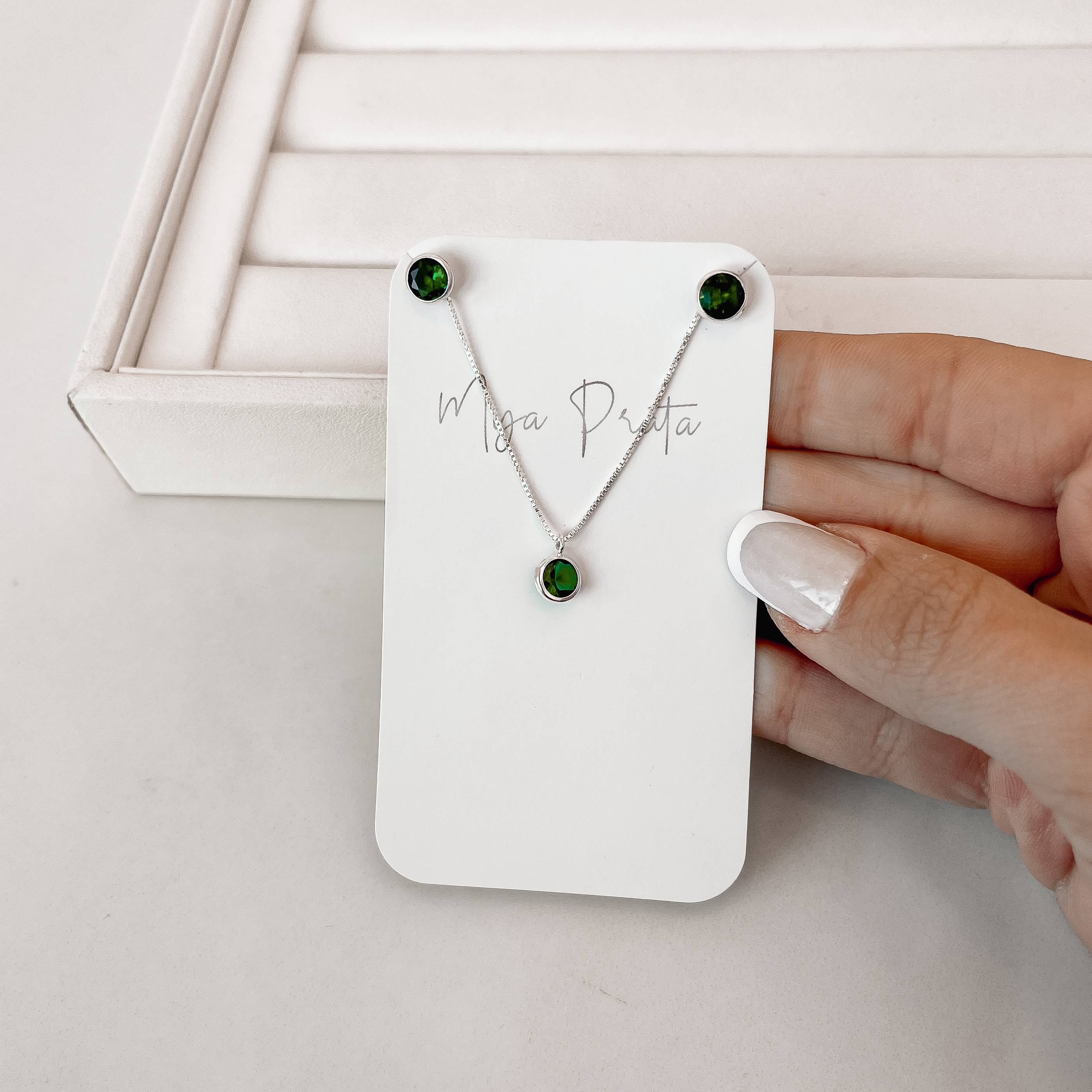 Conjunto brinco e colar zircônia redonda esmeralda embutida 5mm 40cm