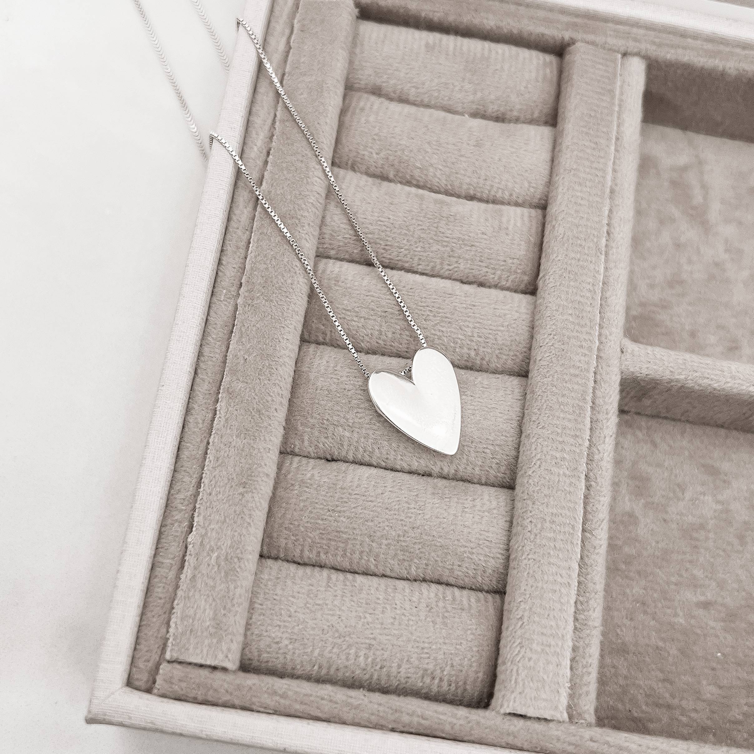 Imagem Secundária Colar coração longo passante 15mm 45cm