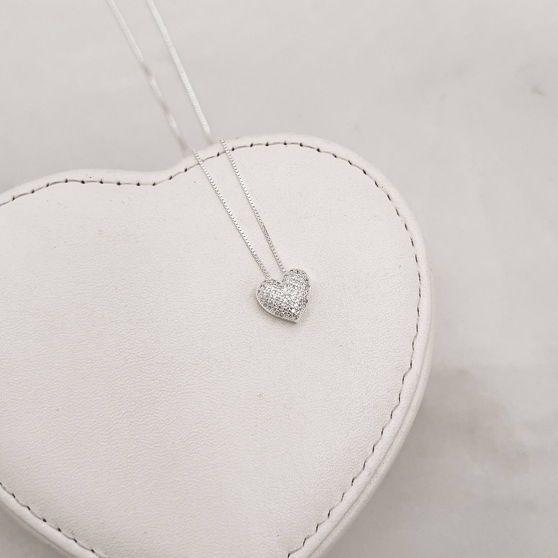 Colar coração cravejado 9mm 40cm