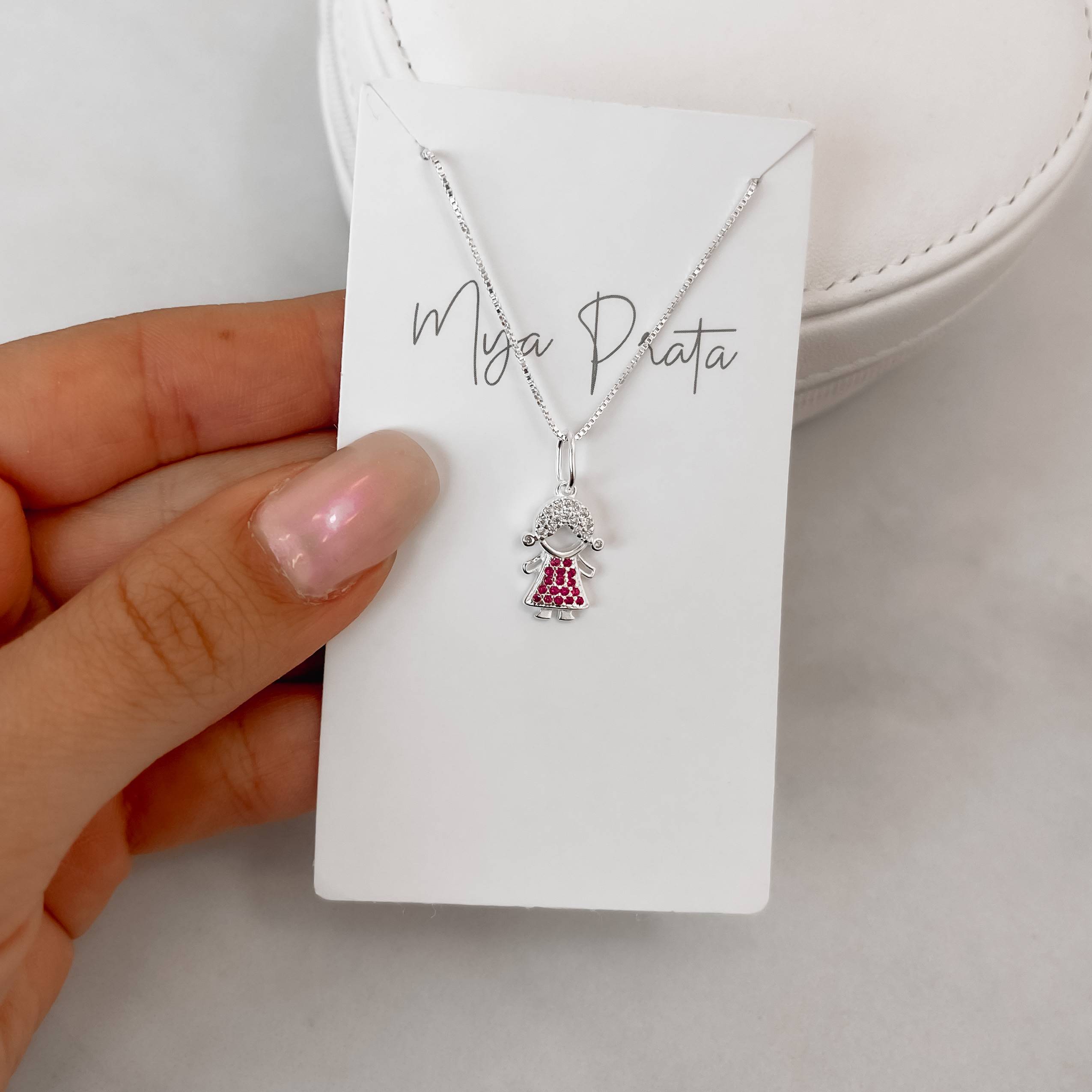 Imagem Colar pingente menina cravejada rosa 14mm 45cm