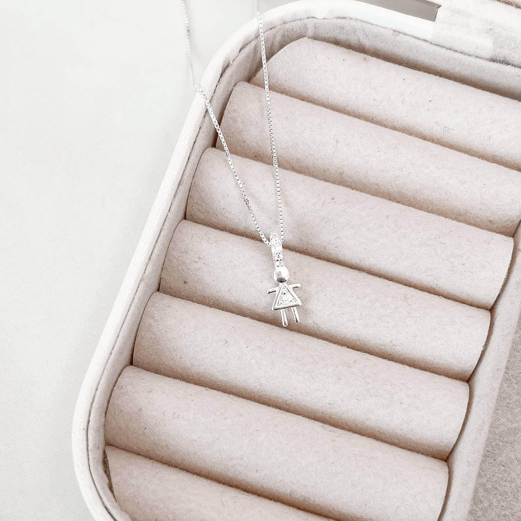 Imagem Secundária Colar menina com zircônia elo cravejado 10mm 45cm