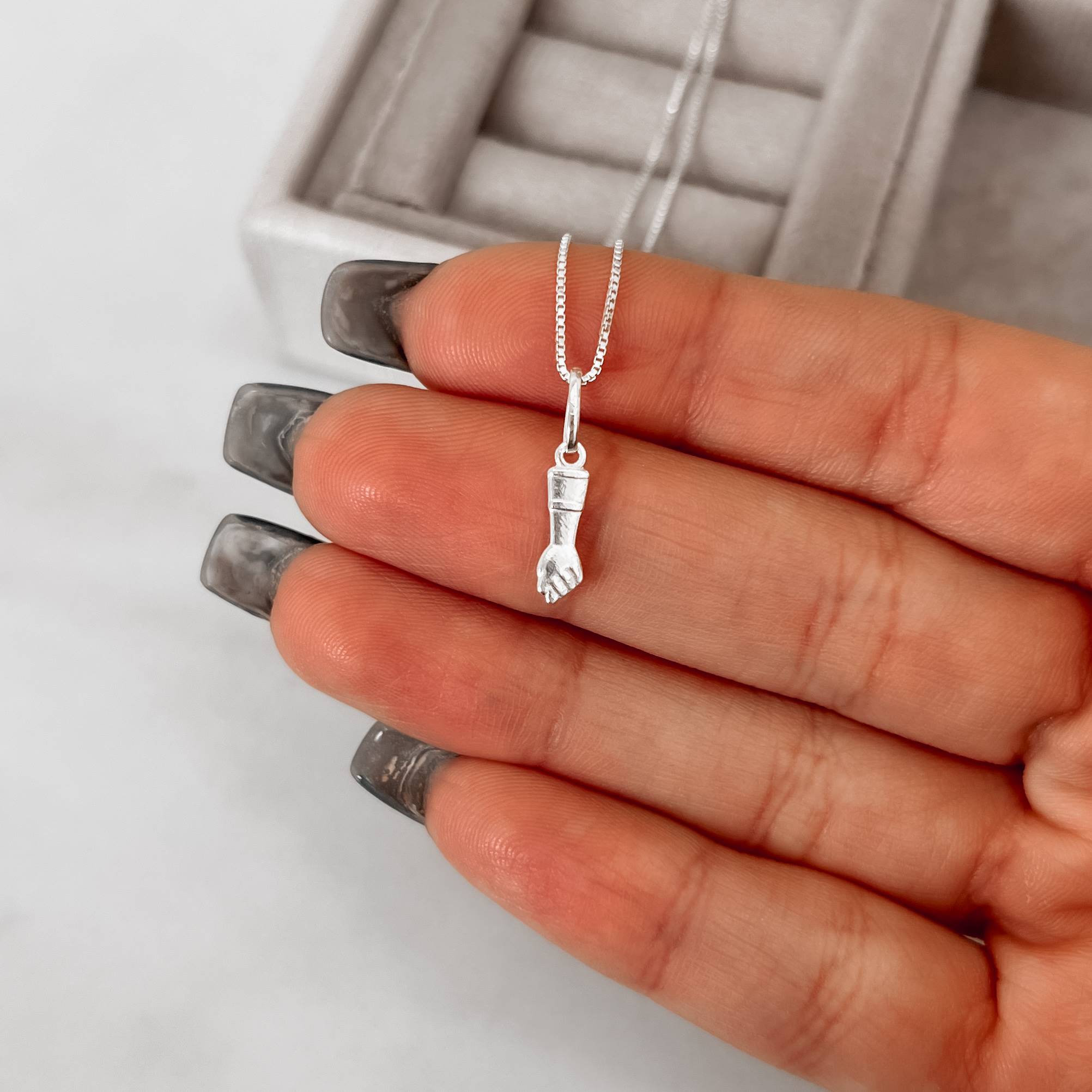 Imagem Secundária Colar pingente figa 10mm 45cm