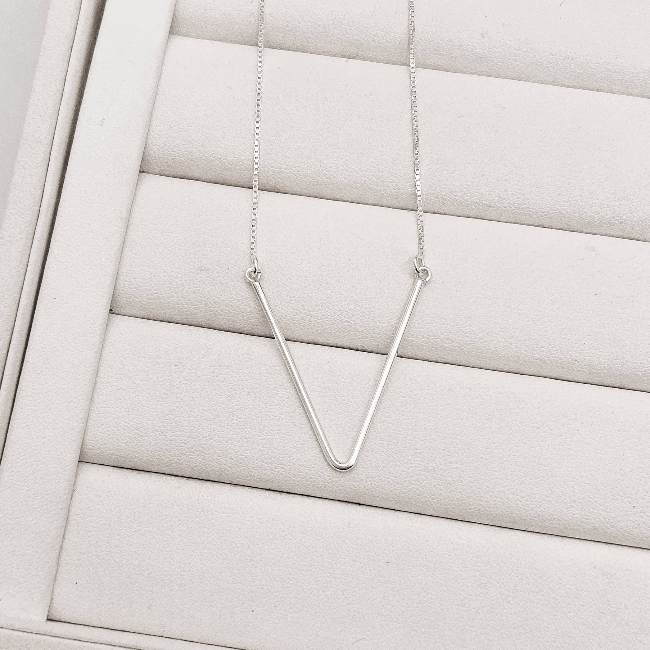 Imagem Secundária Colar V 32mm v15 45cm