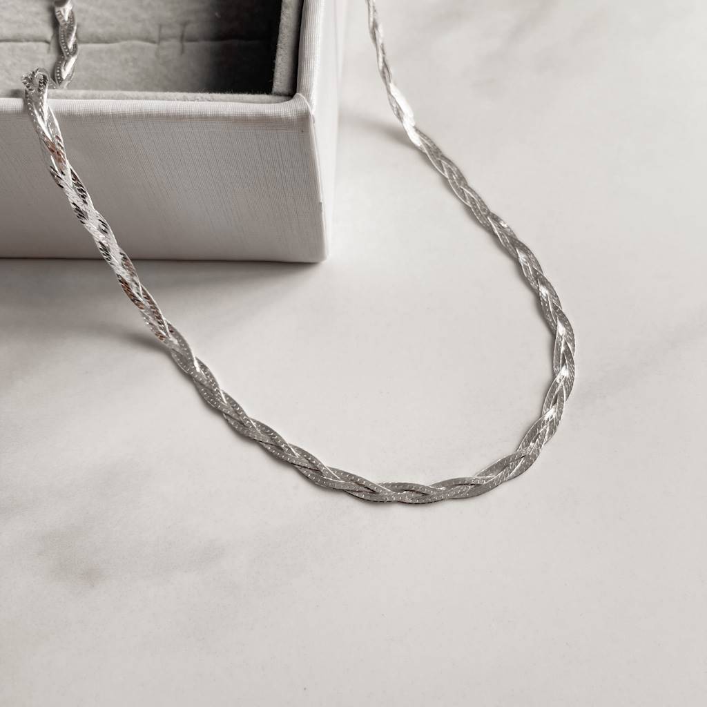 Colar trança 3 fios 45cm