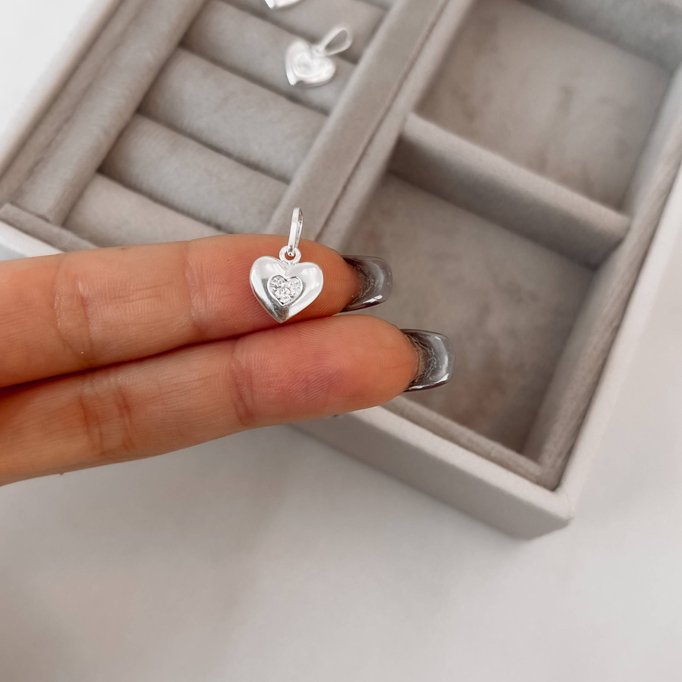 Pingente coração detalhe zircônia 10mm