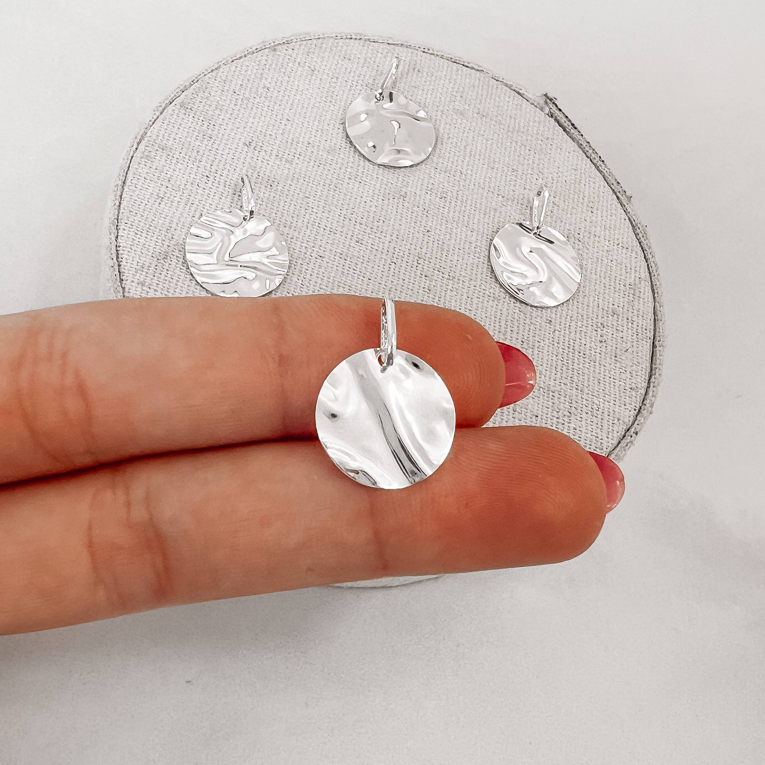 Pingente medalha ondulada 15mm