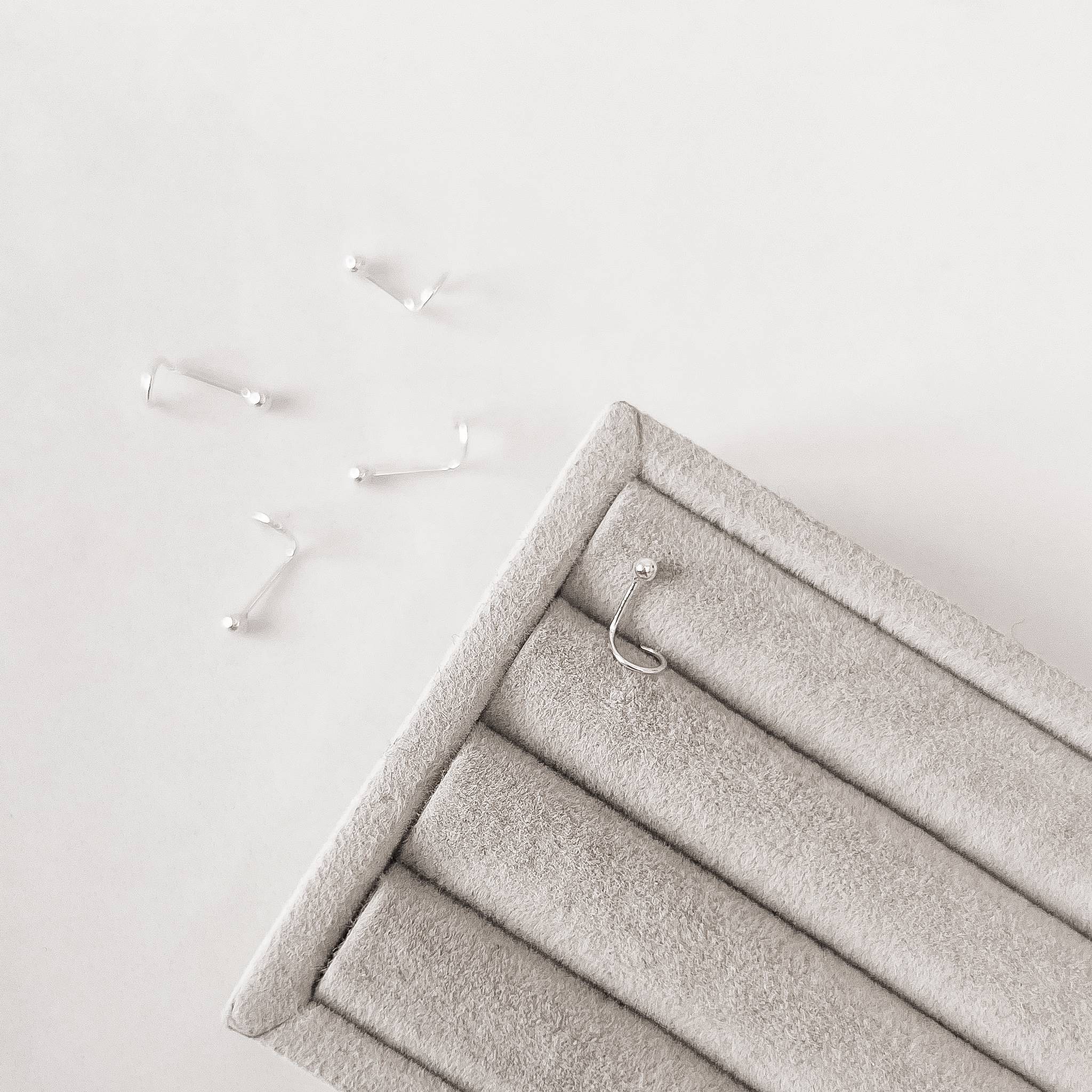 Piercing nariz bolinha lisa