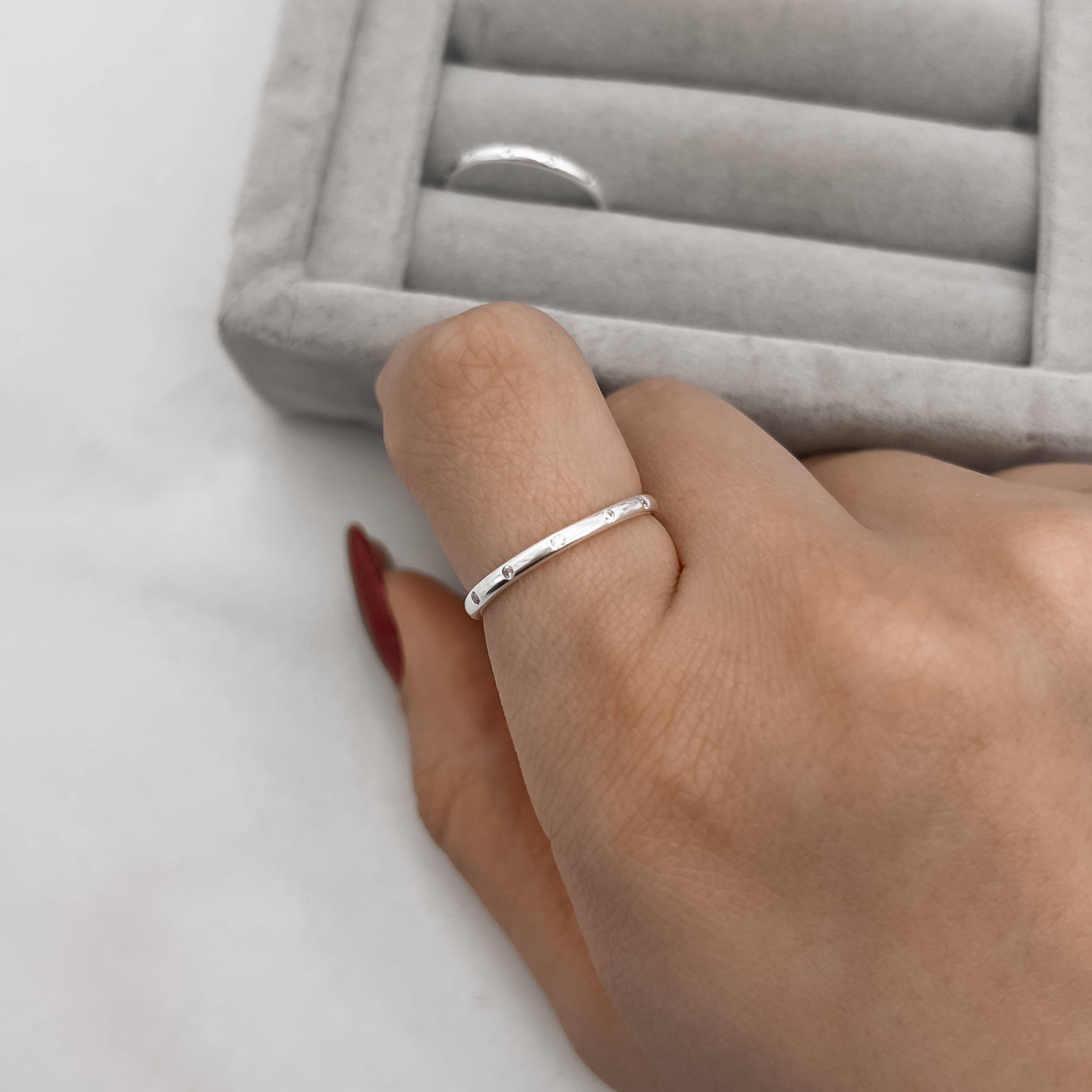 Imagem Aliança zircônias cristais