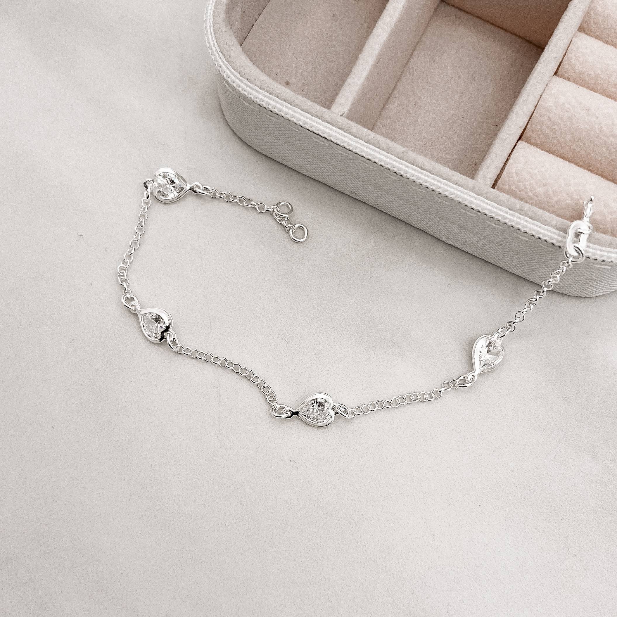 Pulseira entremeio zircônias coração 7mm corrente elo português