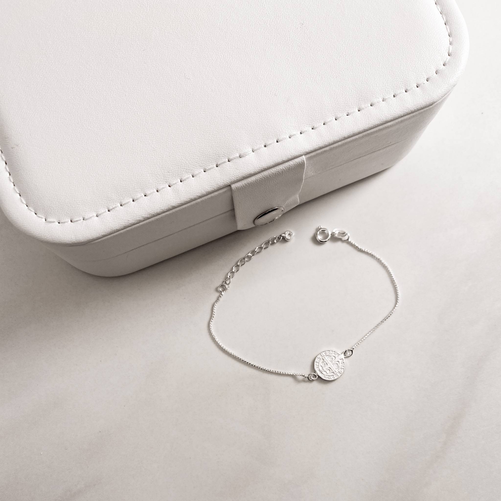 Pulseira entremeio São Bento corrente veneziana