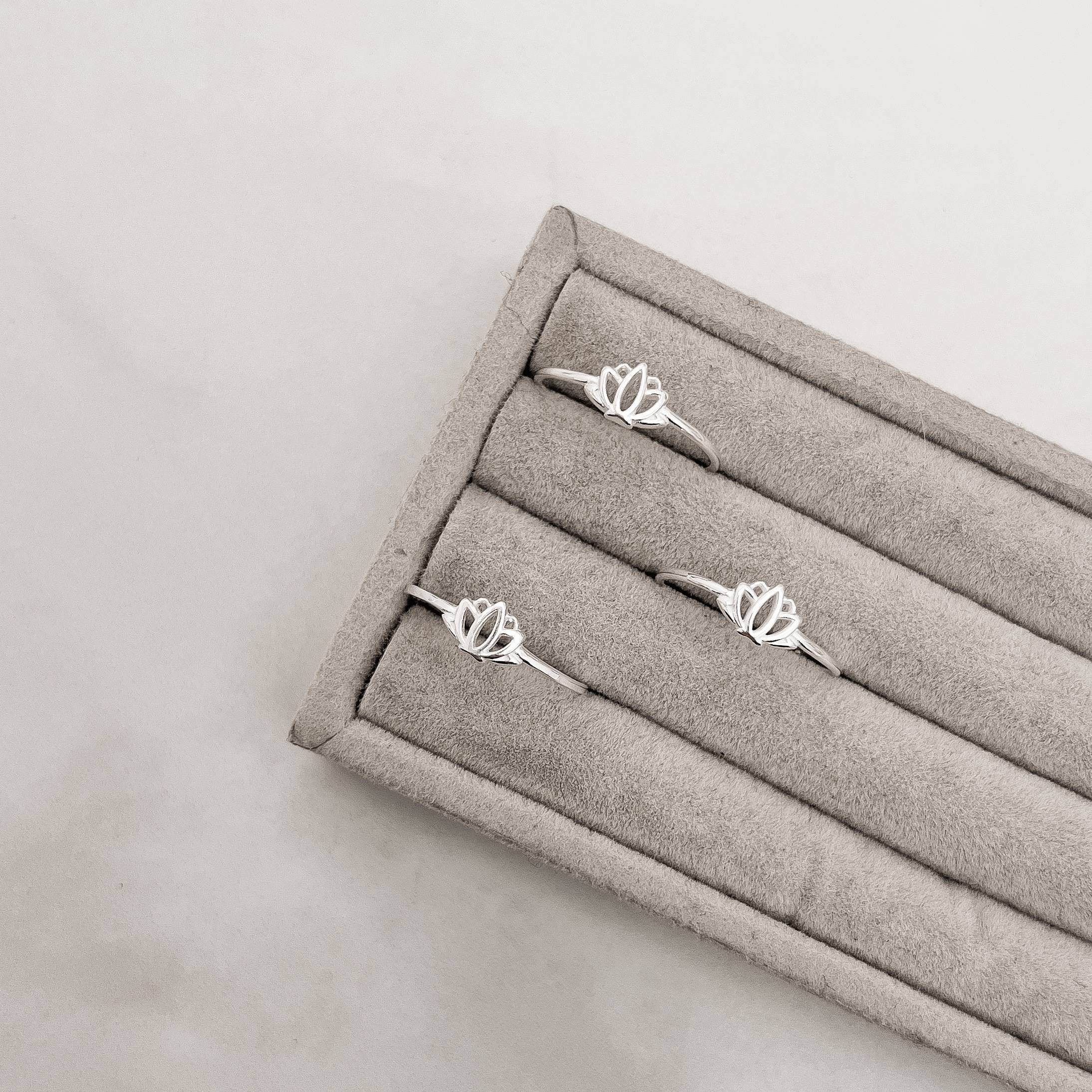 Imagem Secundária Anel flor de lótus