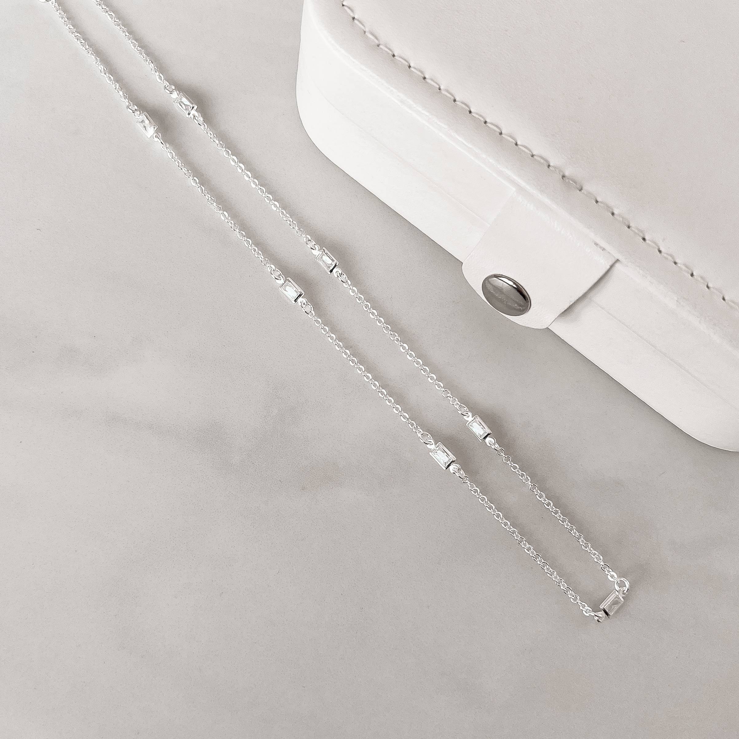 Colar entremeio zircônias retangulares 6mm 45cm