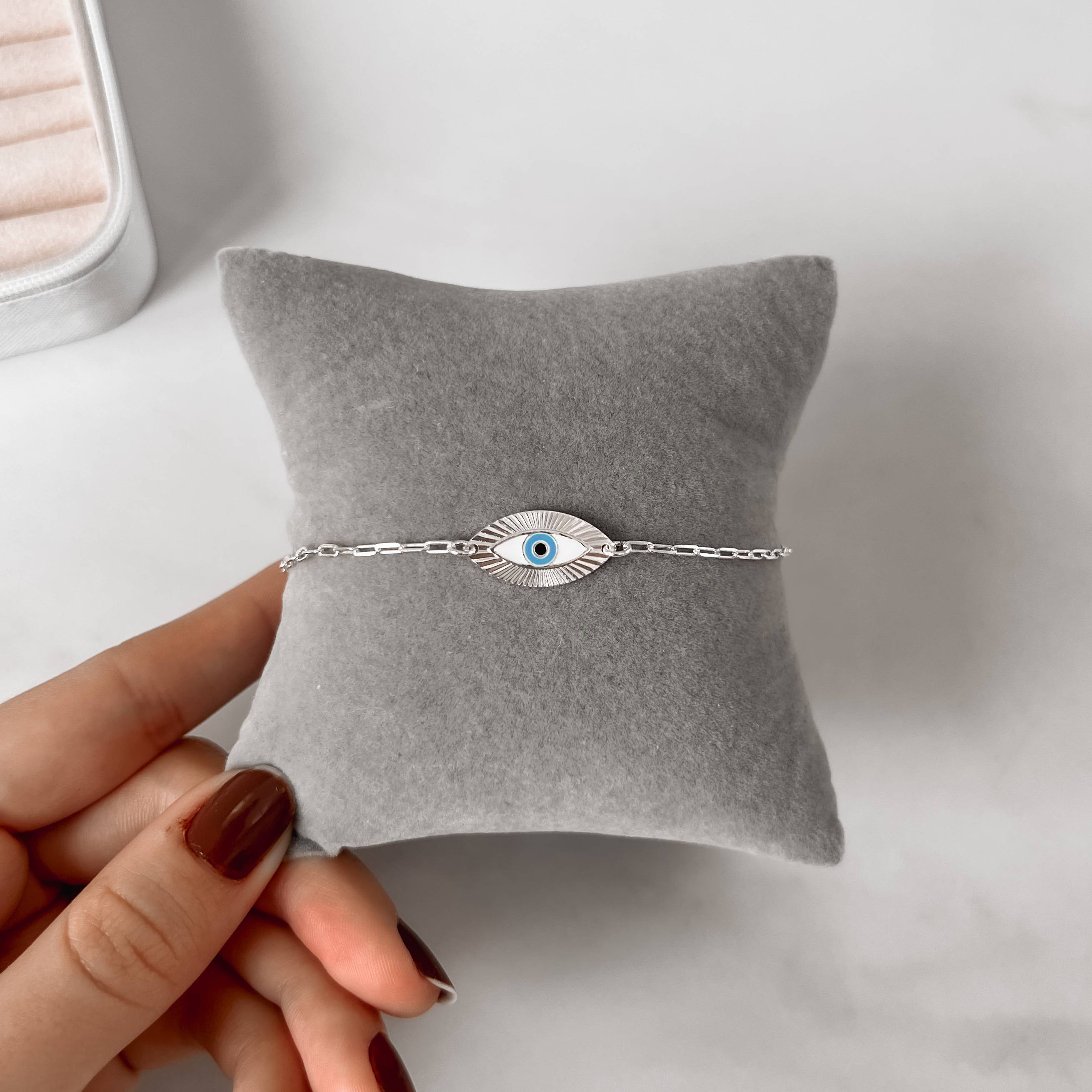 Imagem Secundária Pulseira entremeio olho com resina 20mm