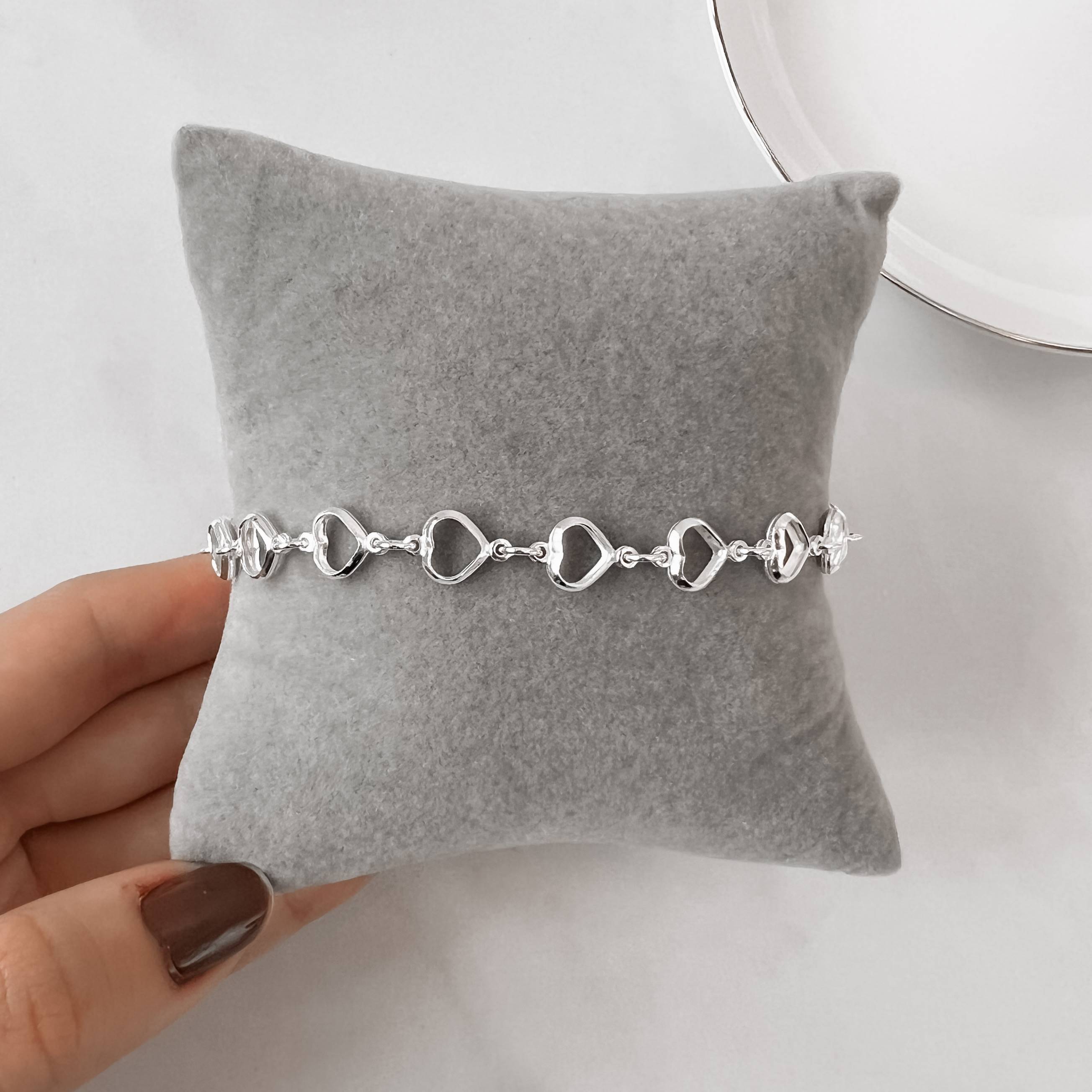 Imagem Secundária Pulseira entremeio corações vazados 8mm