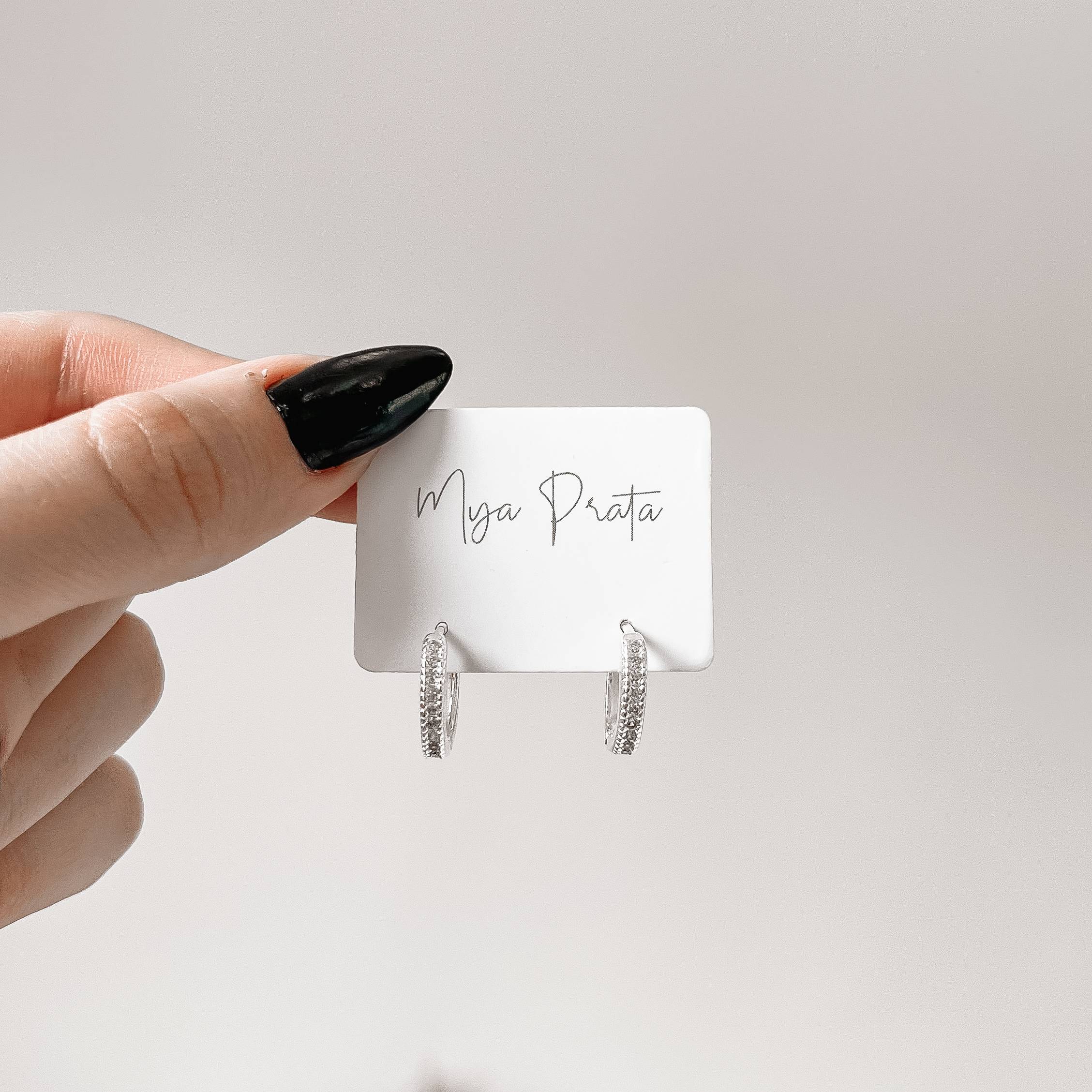 Imagem Argola redonda click 15mm cravejada