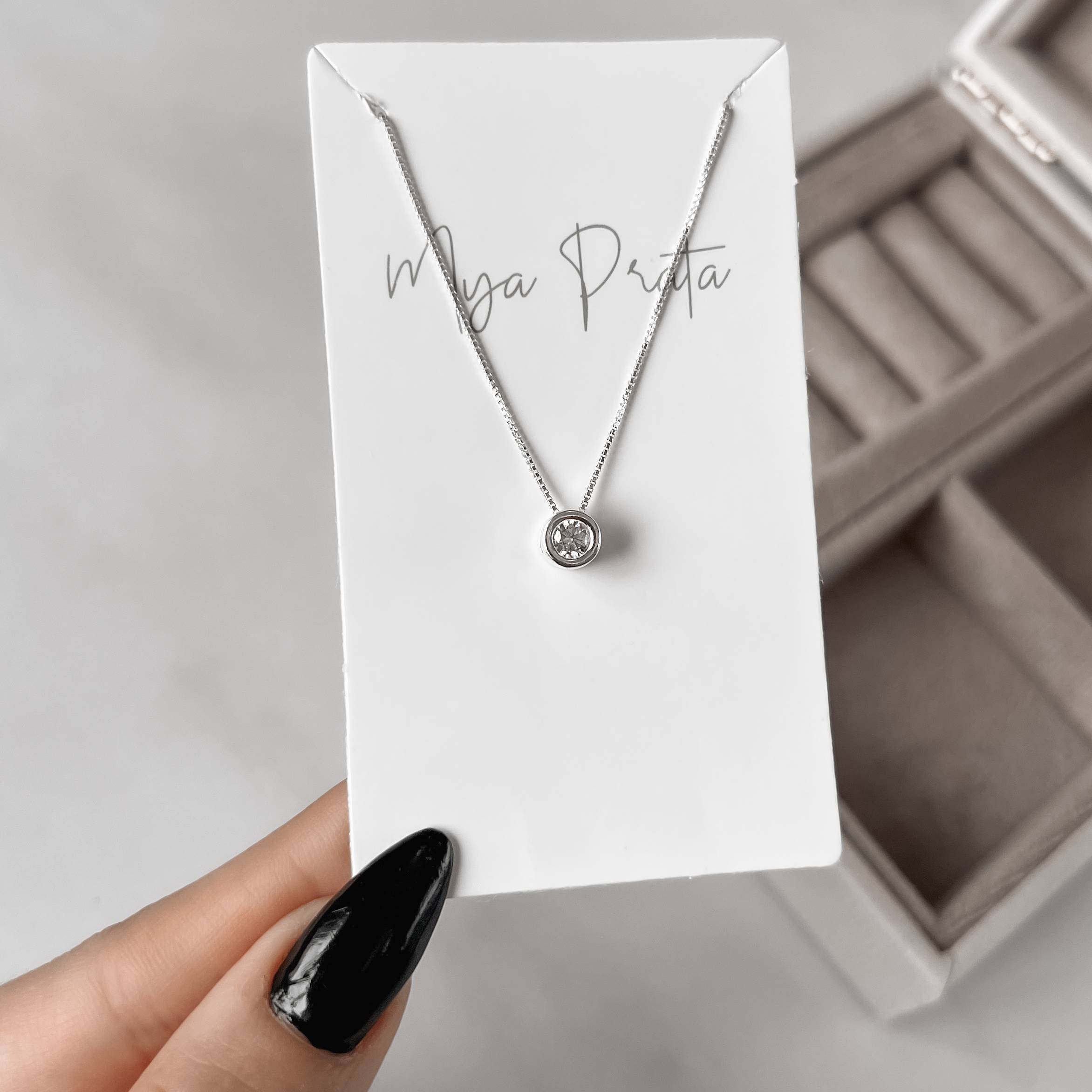 Colar zircônia embutida 6mm 40cm