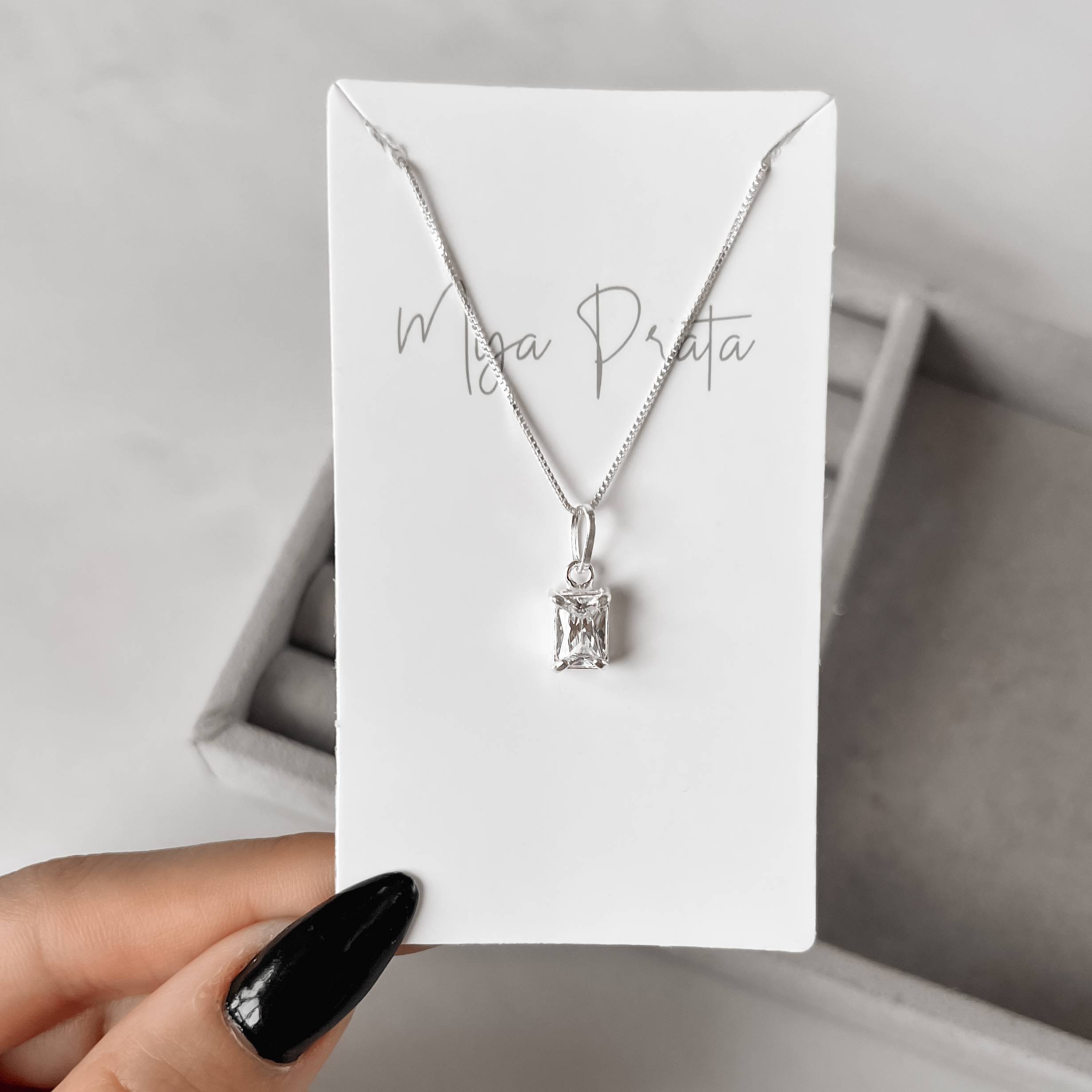 Colar pingente zircônia retangular cristal 7x5mm 45cm