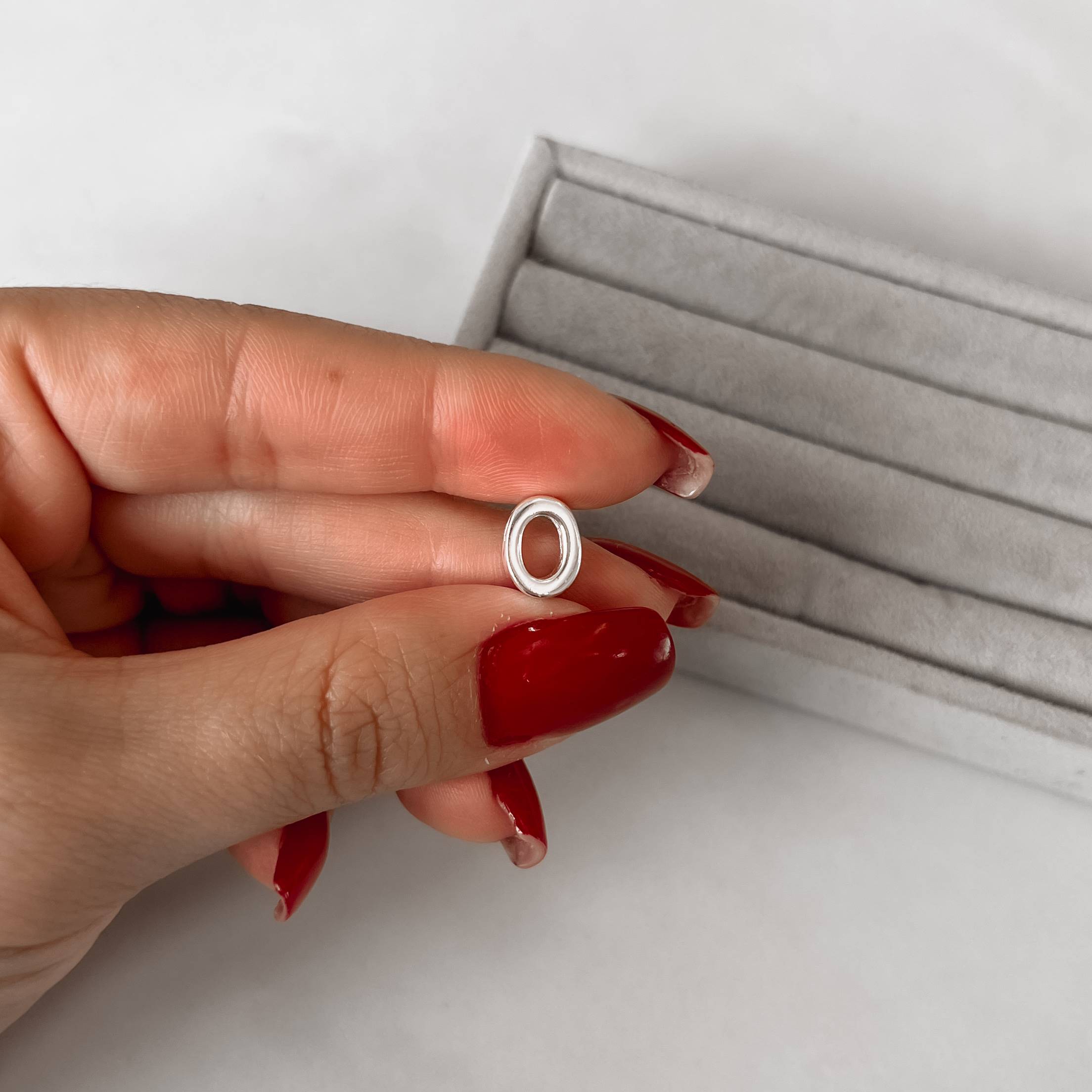 Berloque separador letra O 10mm