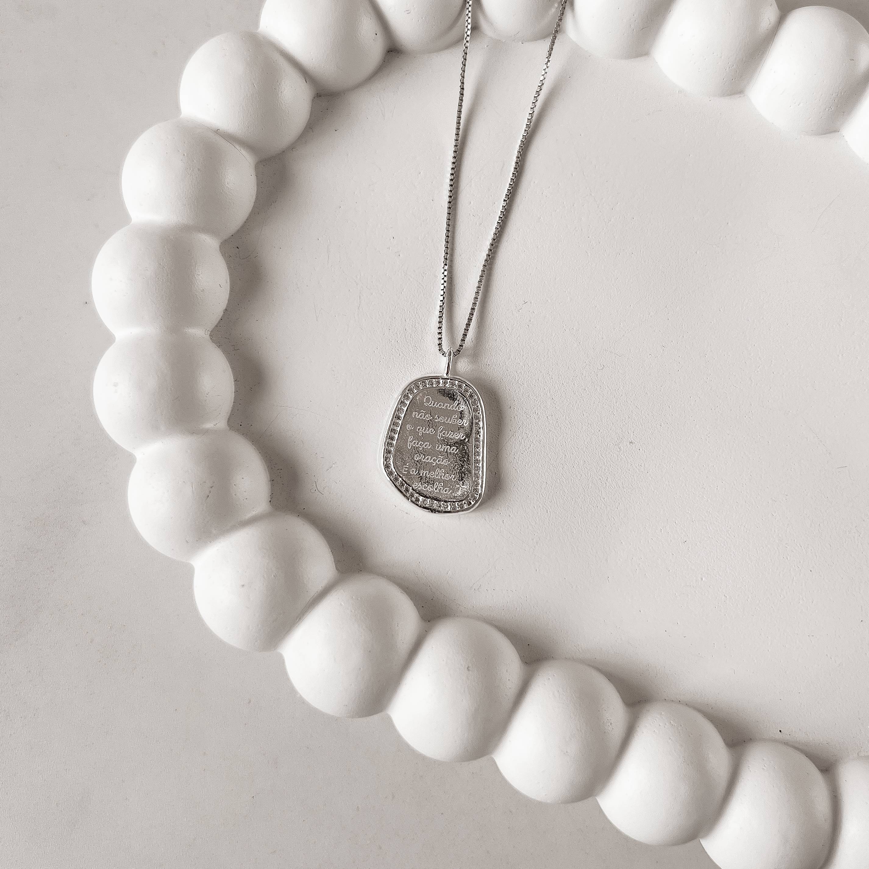 Imagem Colar medalha quando não souber o que fazer, faça uma oração. É a melhor escolha 19mm borda cravejada 45cm