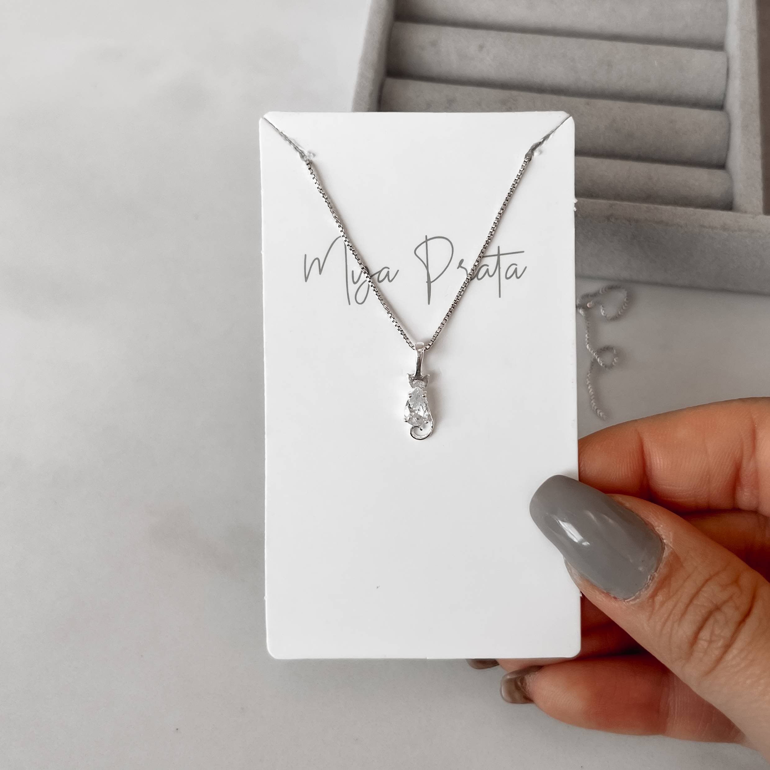 Colar pingente gato com zircônia gota cristal 10mm 45cm