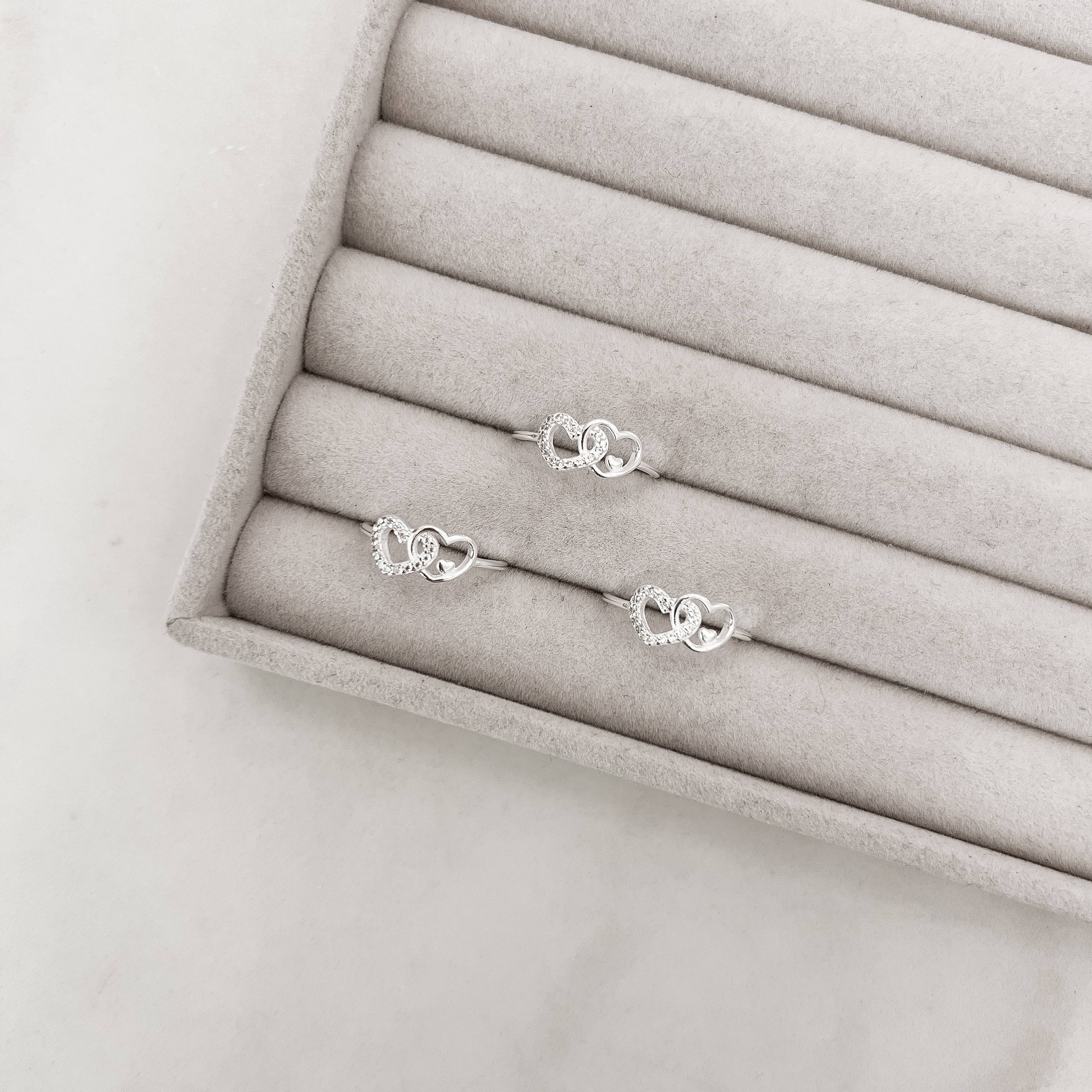 Imagem Anel corações vazados liso e cravejado