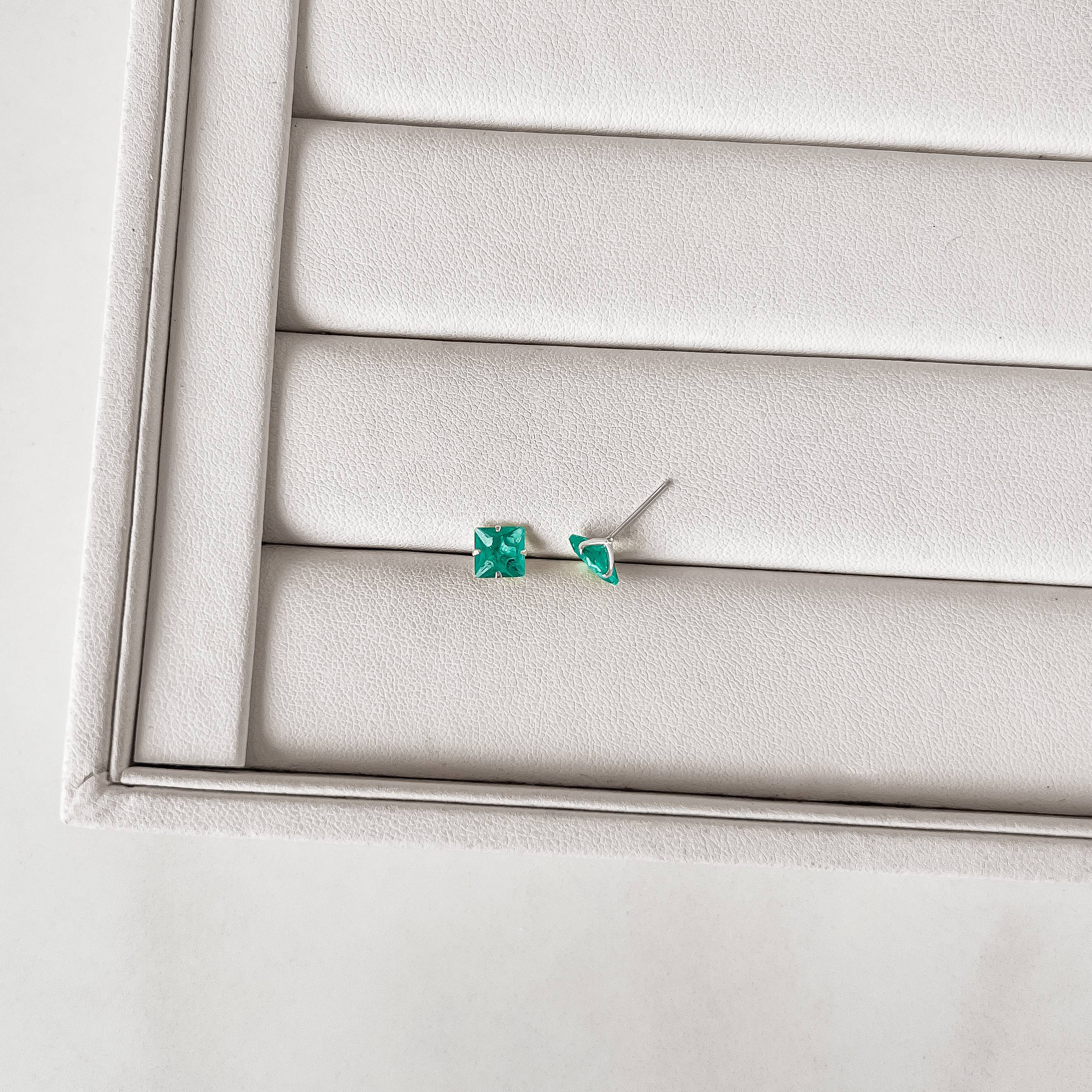 Imagem Secundária Brinco zircônia quadrada acqua 6mm