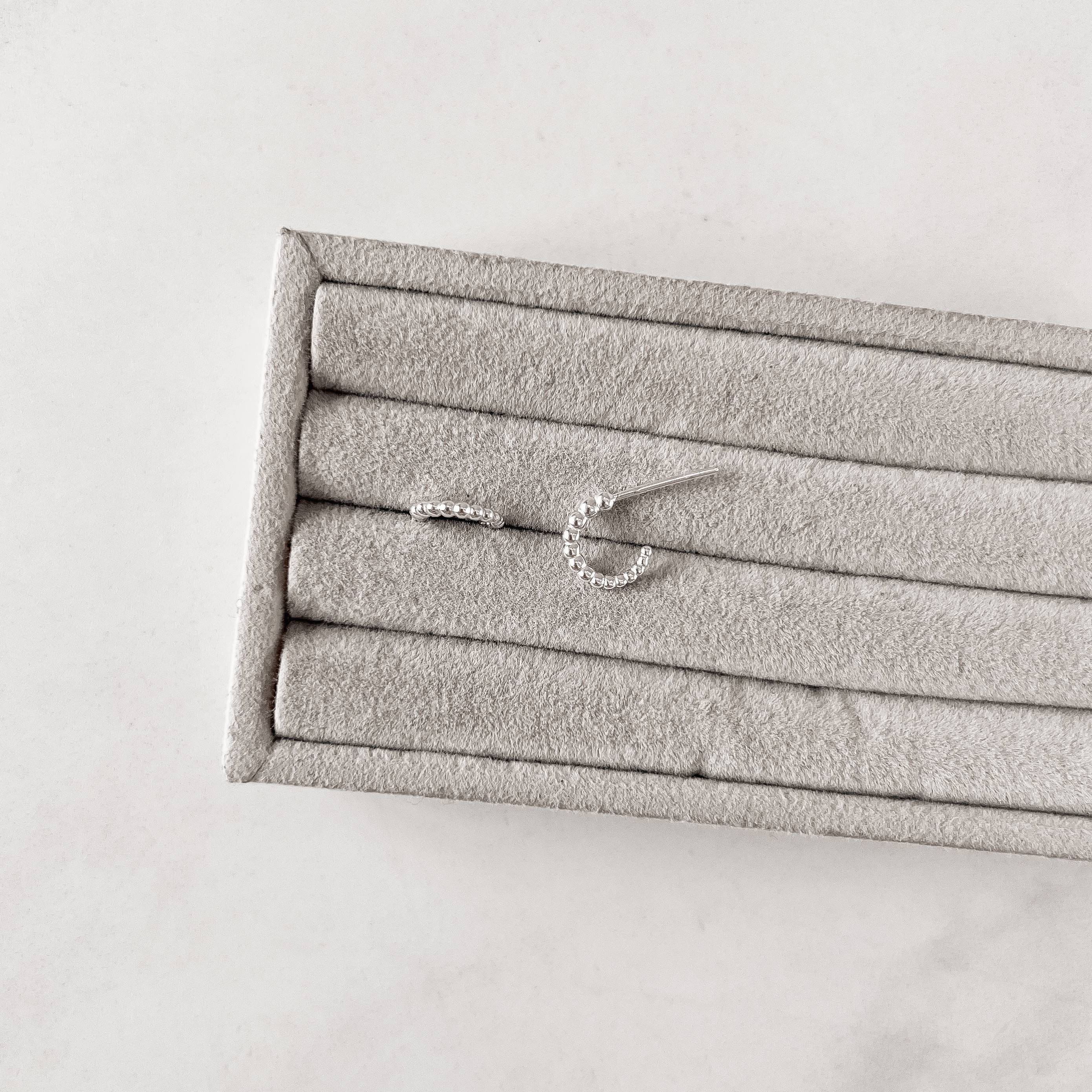 Imagem Argola fio bolinha 10mm tarraxa