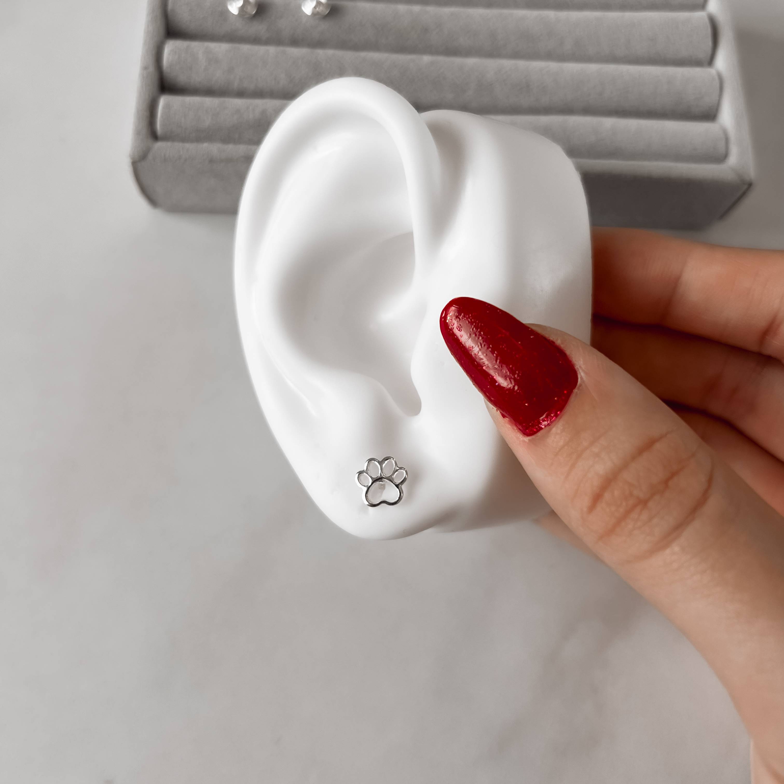 Imagem Secundária Brinco infantil pata vazada 8mm tarraxa baby