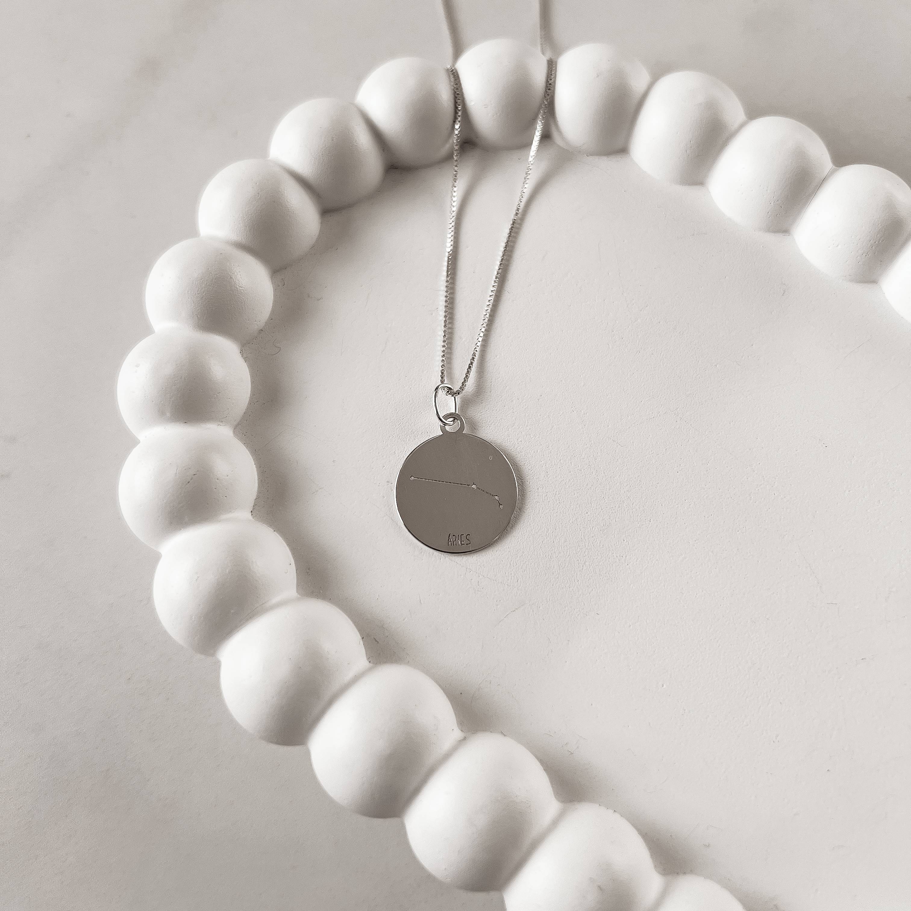 Colar pingente constelação signo aries 45cm