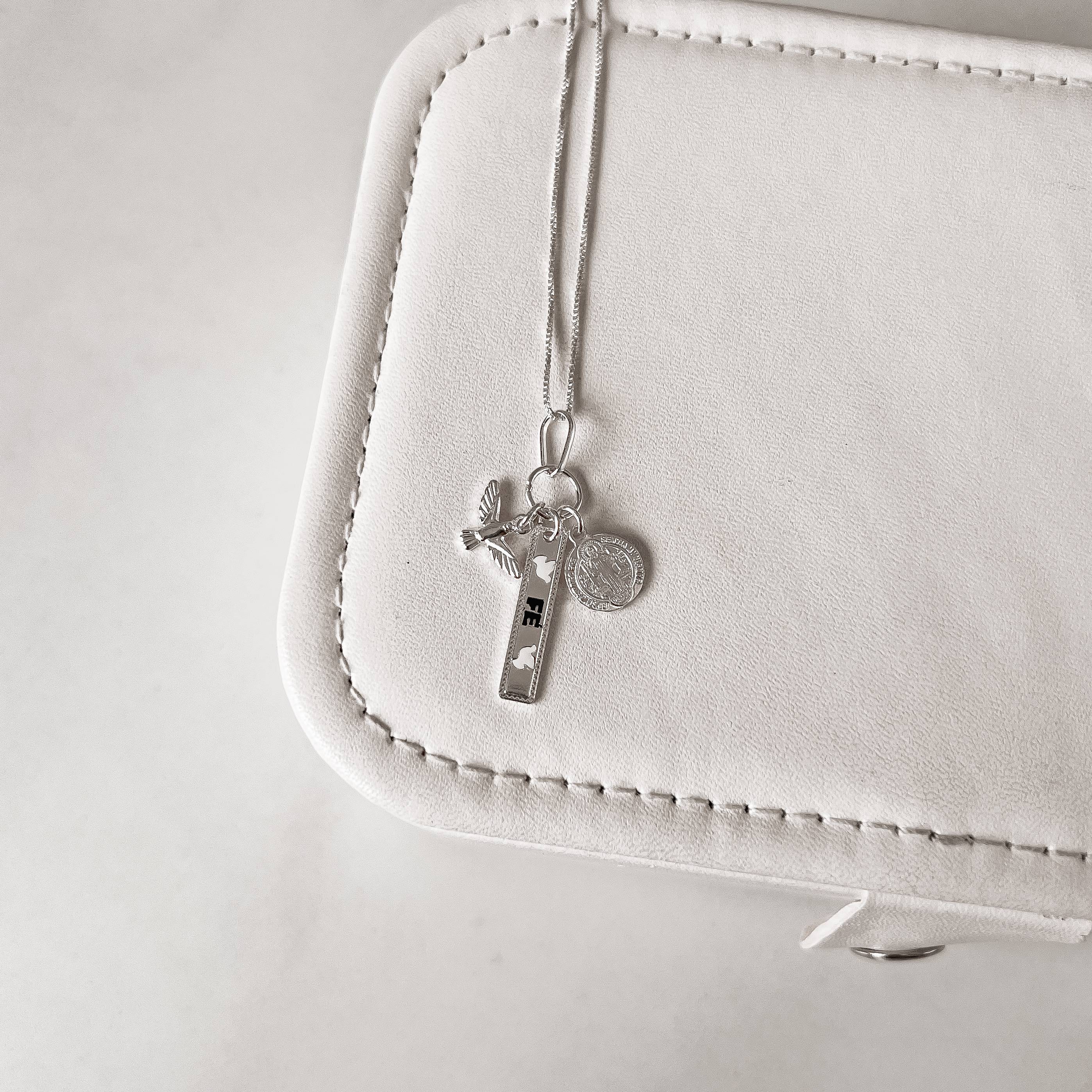 Colar pingente patuá São Bento 45cm