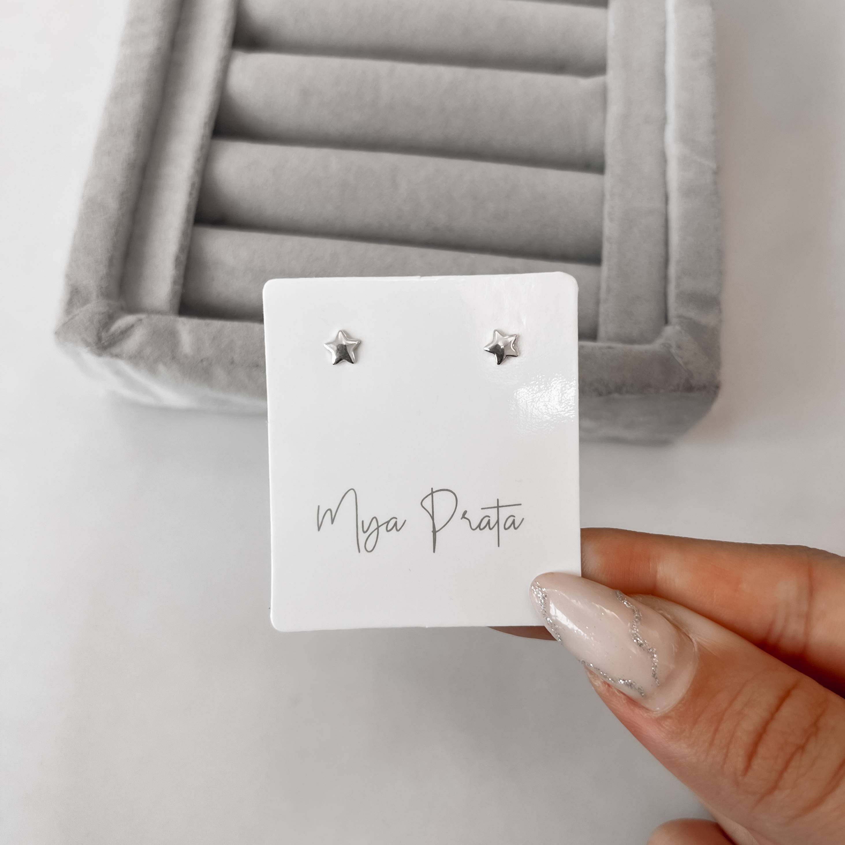 Imagem Brinco estrela lisa 4mm