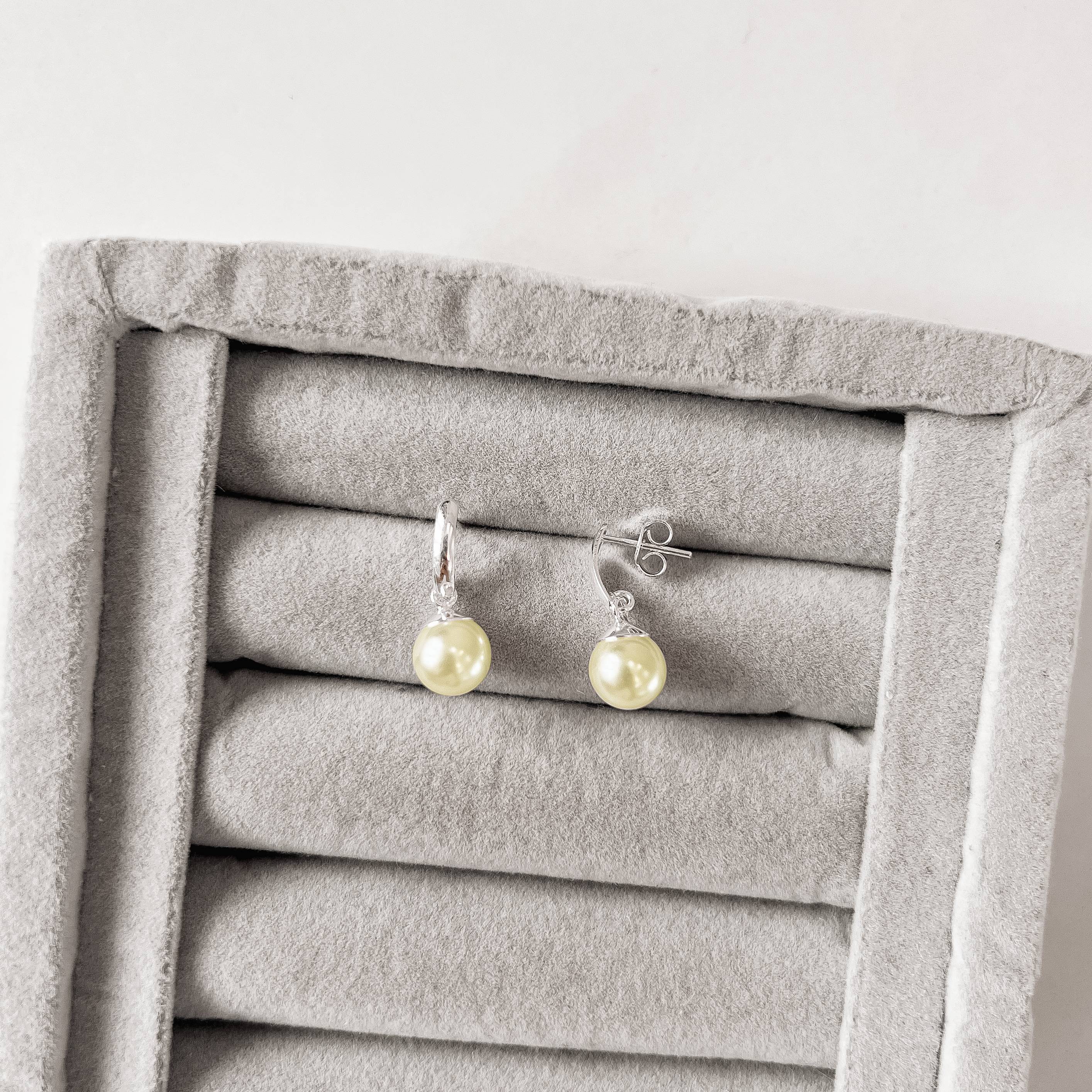 Imagem Secundária Brinco base com pérola 8mm