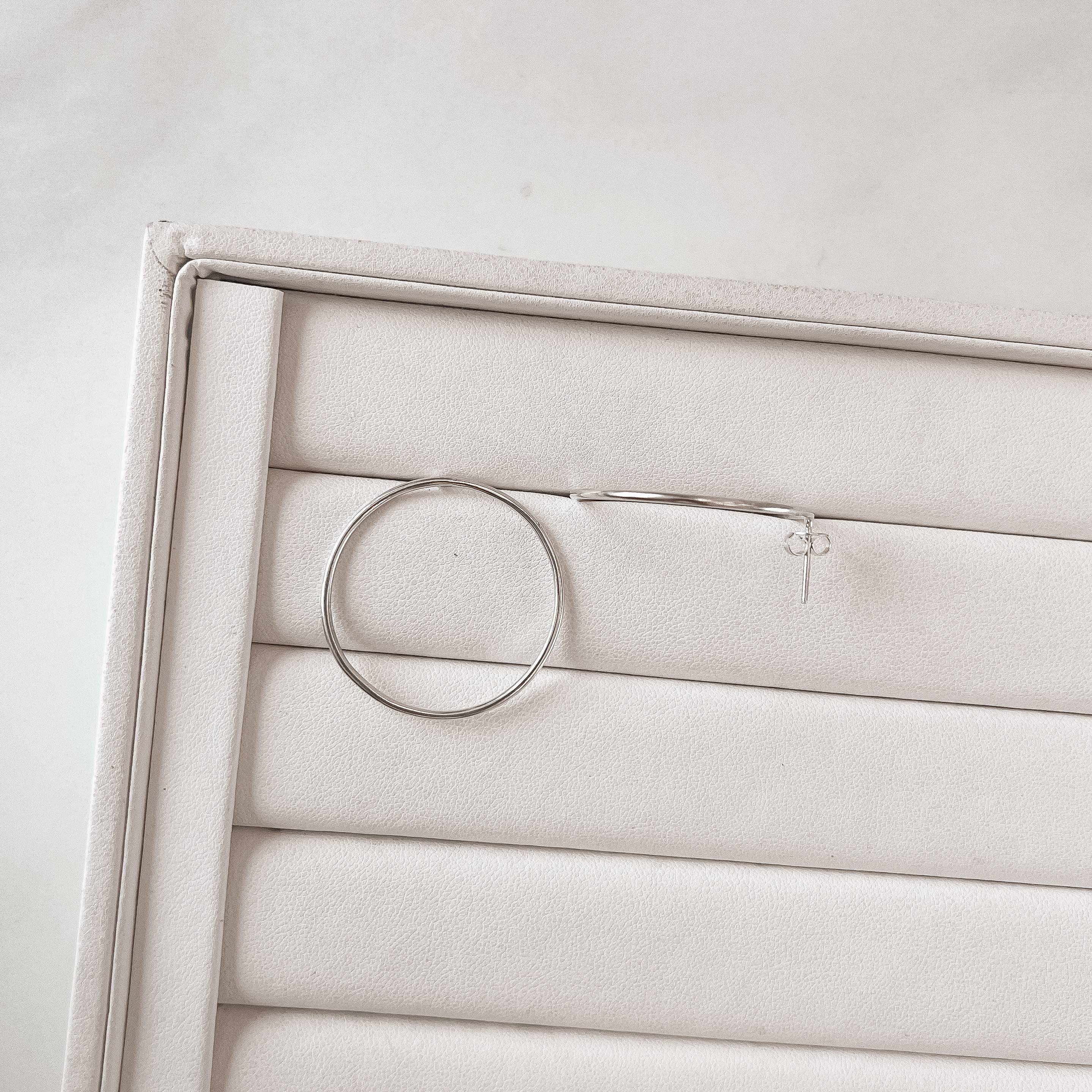 Imagem Secundária Brinco circulo vazado 35mm fio redondo