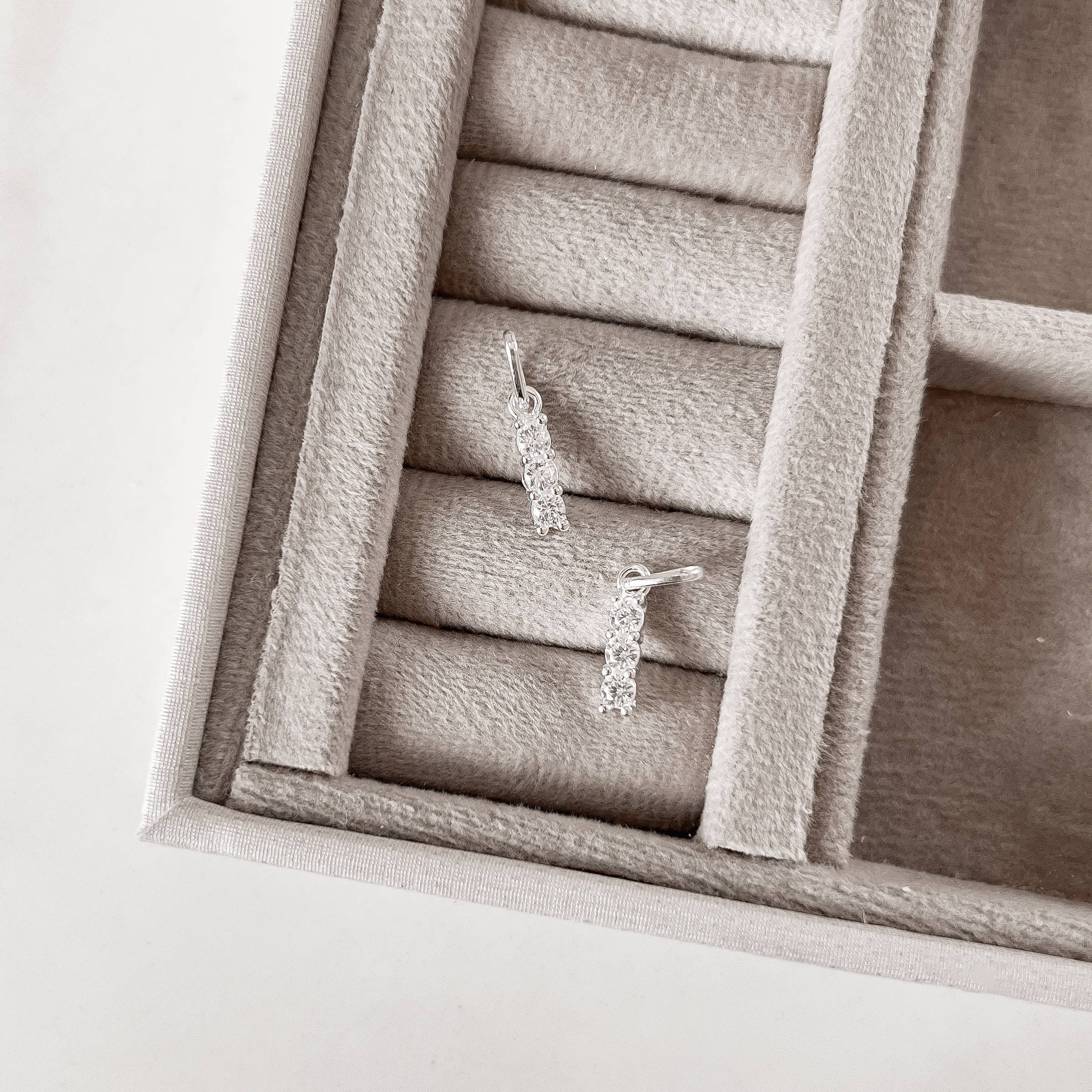 Pingente 3 zircônias 11mm