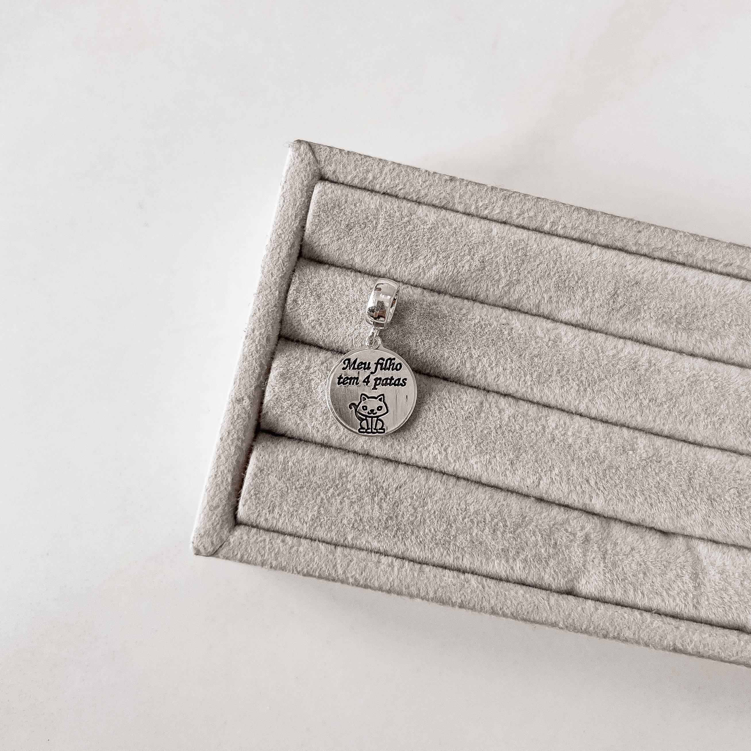 Berloque pingente medalha Meu filho tem 4 patas Gato resina 12mm