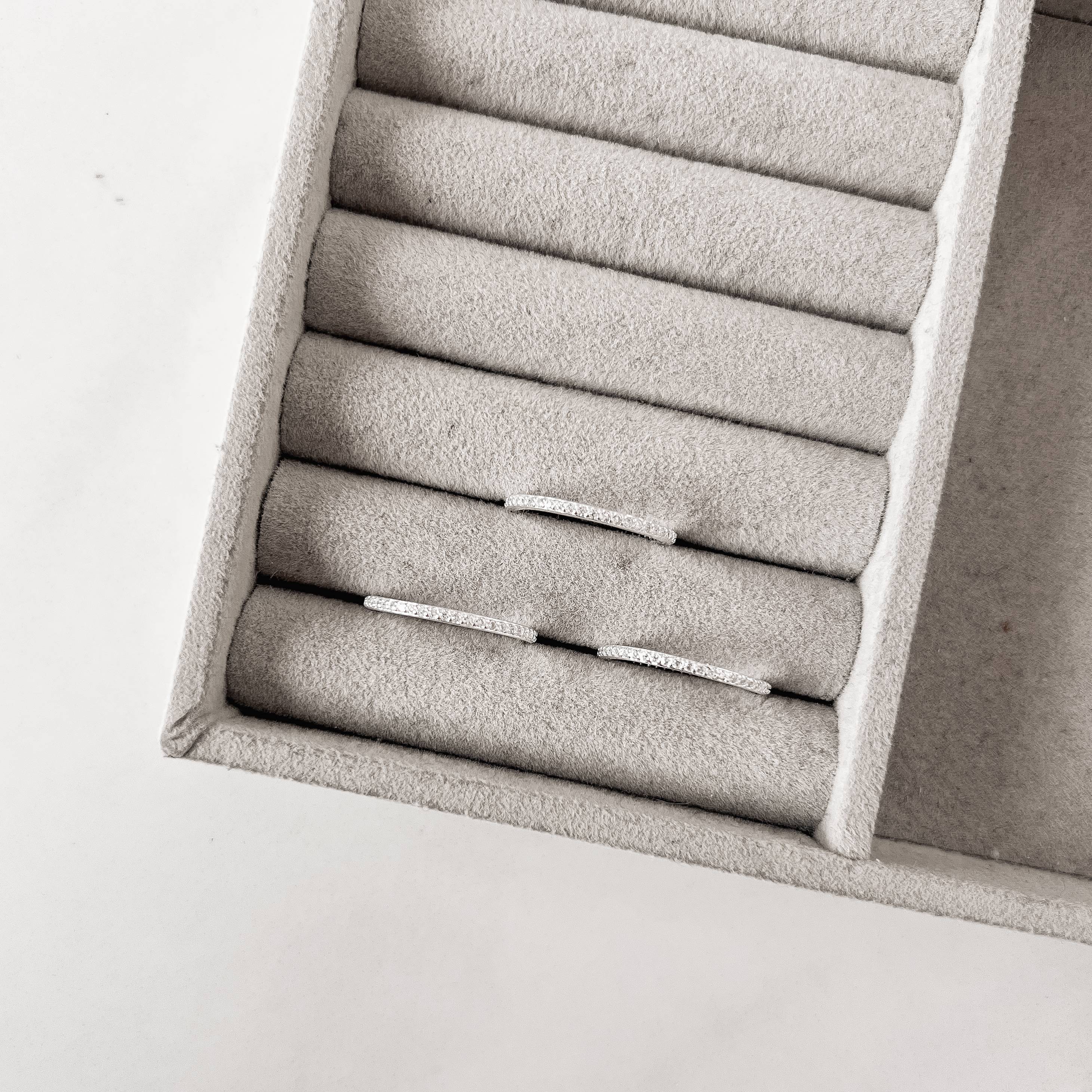 Anel aliança toda cravejada importada