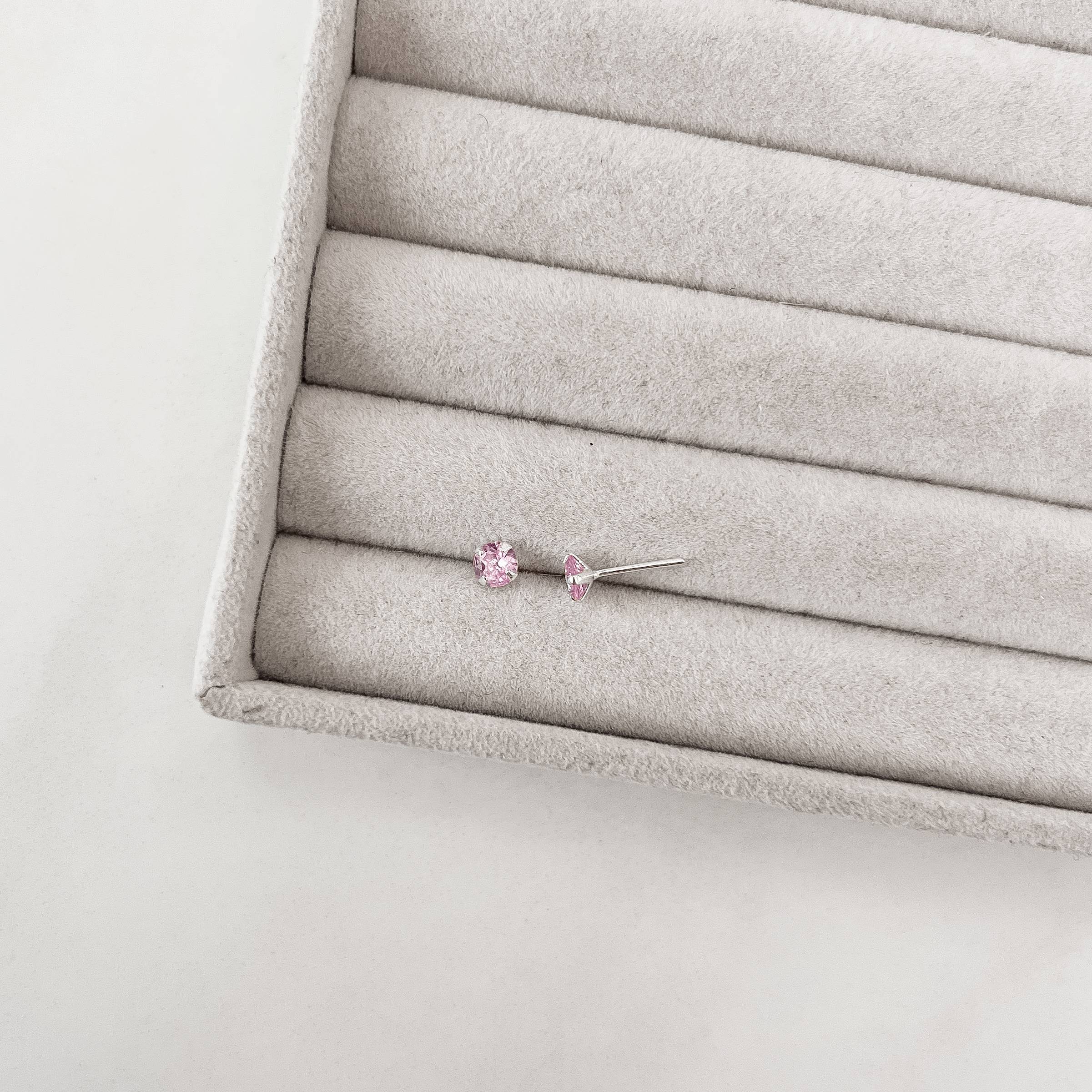 Imagem Brinco zircônia redonda rosa 5mm