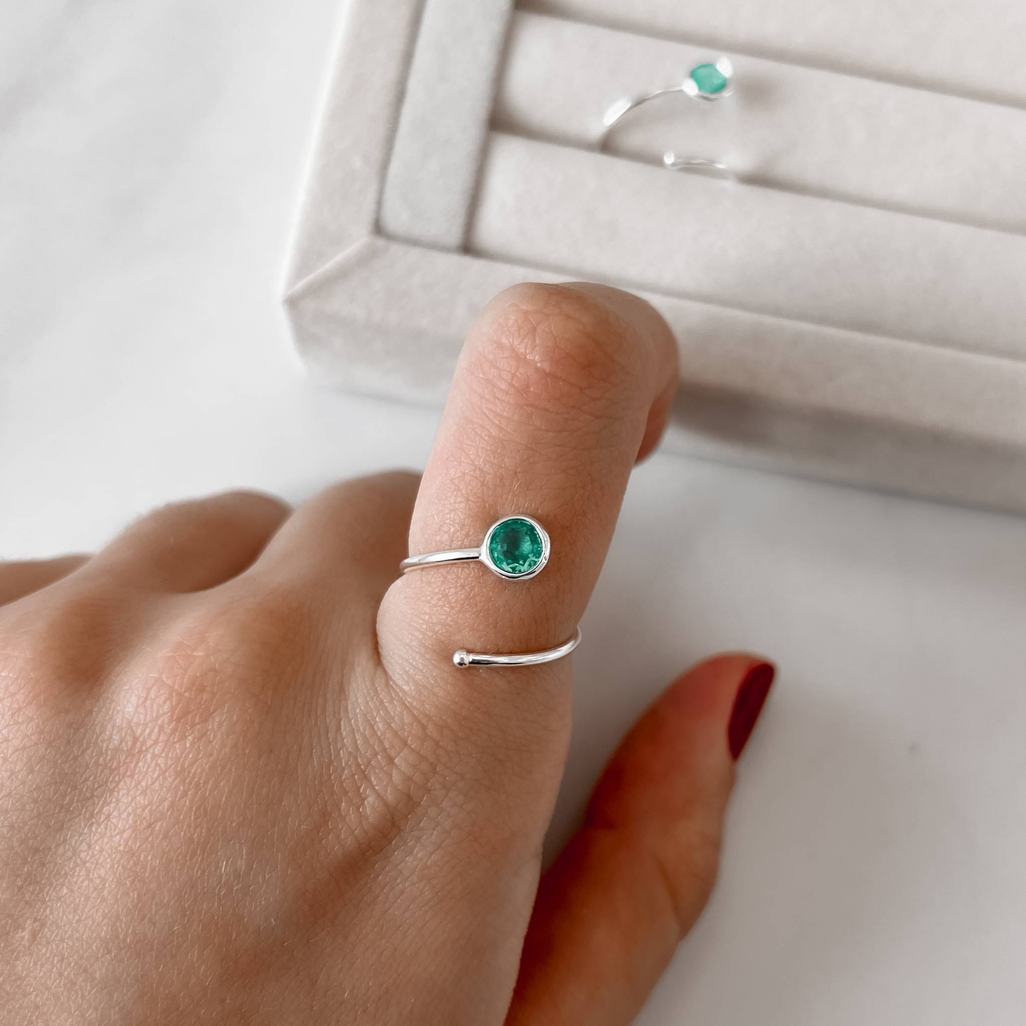 Imagem Secundária Anel bola e zircônia acqua 5mm regulável P