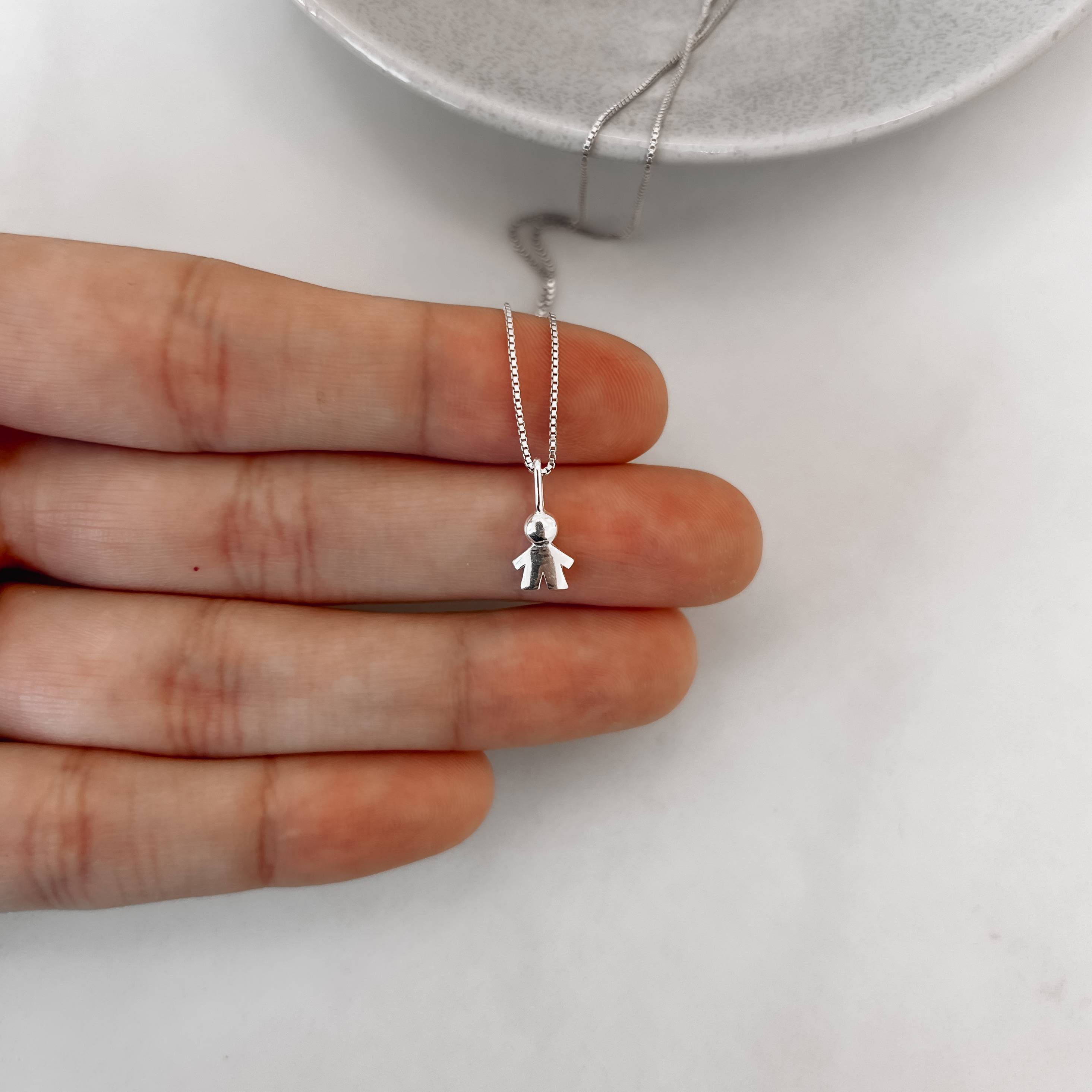 Imagem Secundária Colar pingente menino 8mm 40cm