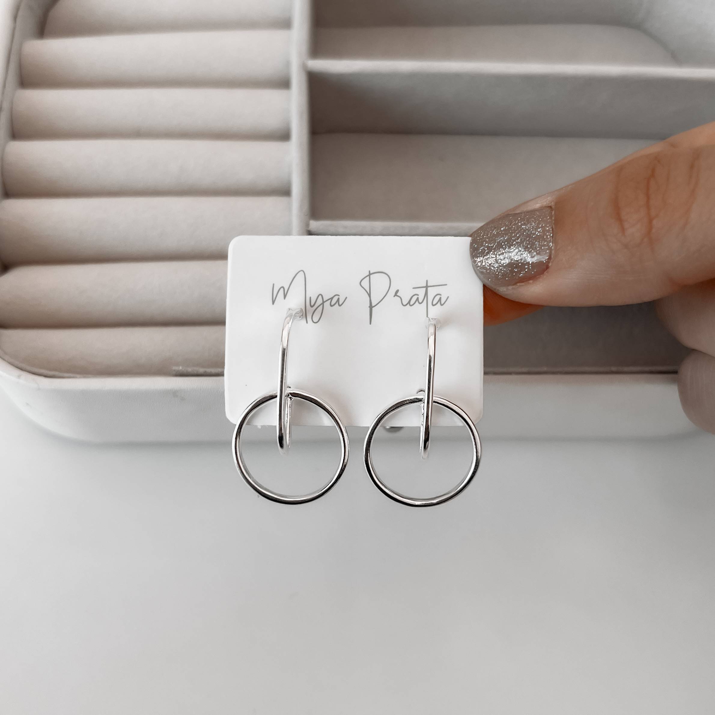 Imagem Brinco ear hook com argola 29mm