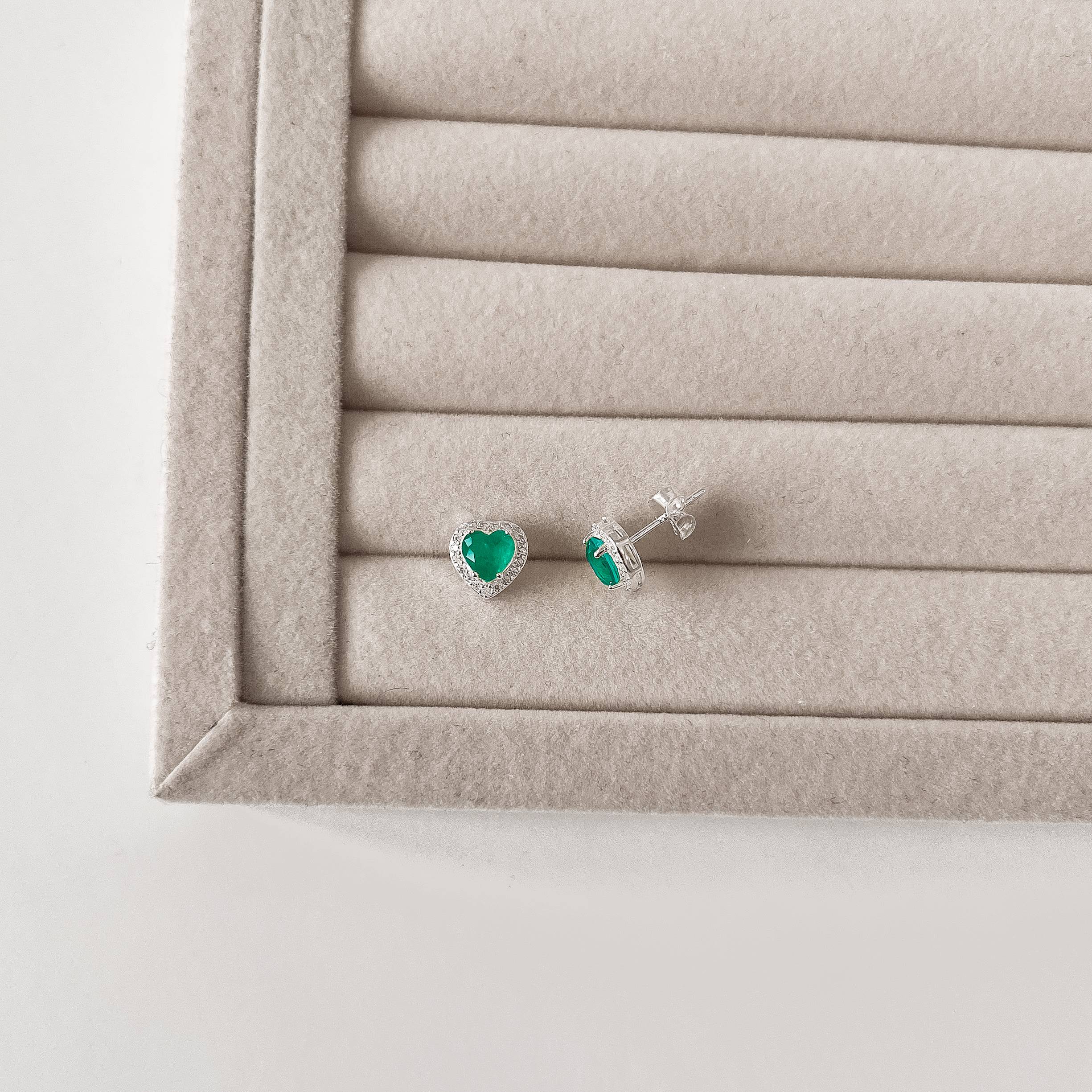 Imagem Secundária Brinco zircônia coração verde fusion com cravejado 9mm