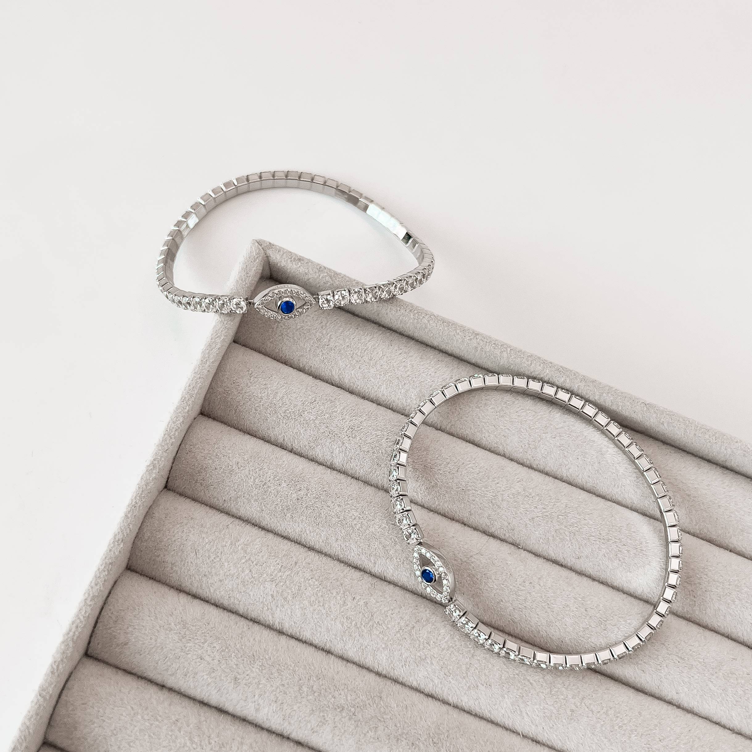 Pulseira Riviera 3.2 entremeio olho grego ródio