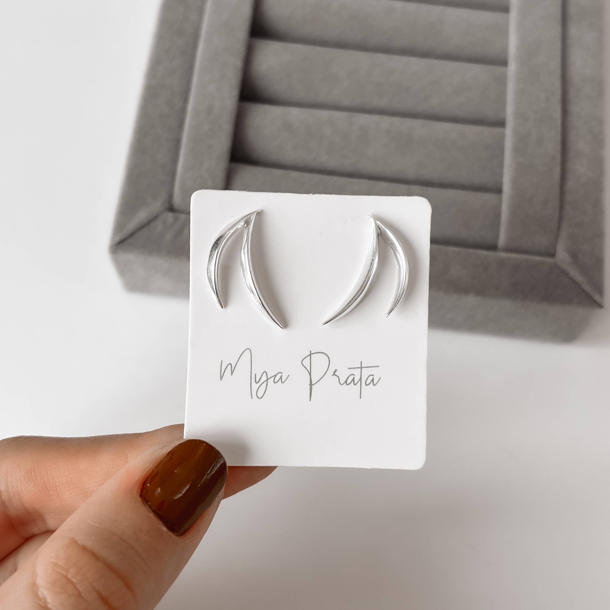 Imagem Brinco 2 fios curvados 20mm 