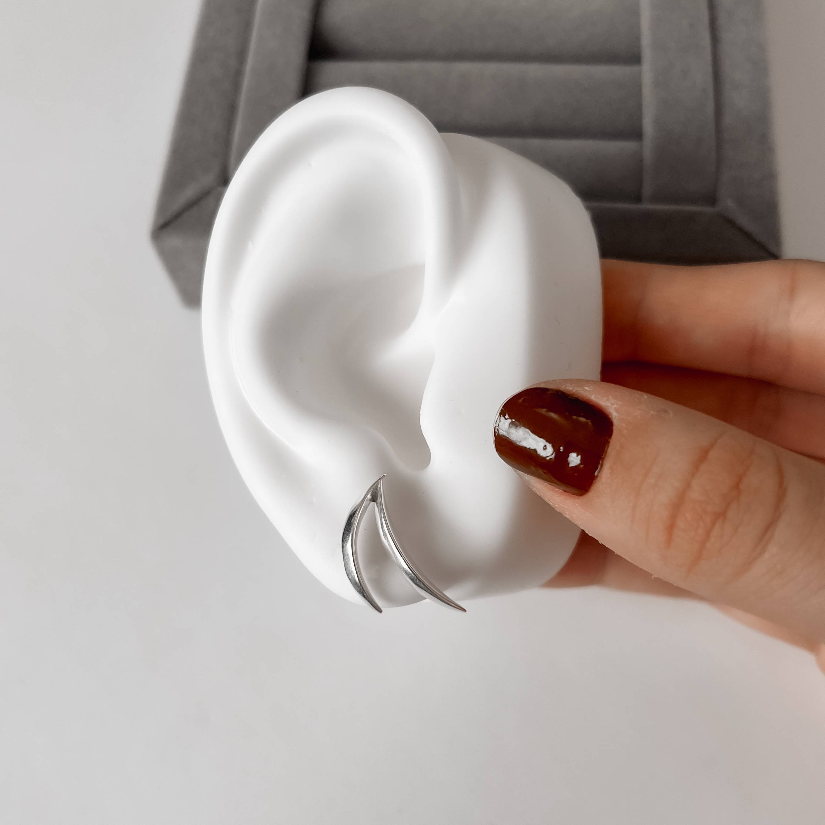 Imagem Secundária Brinco 2 fios curvados 20mm 