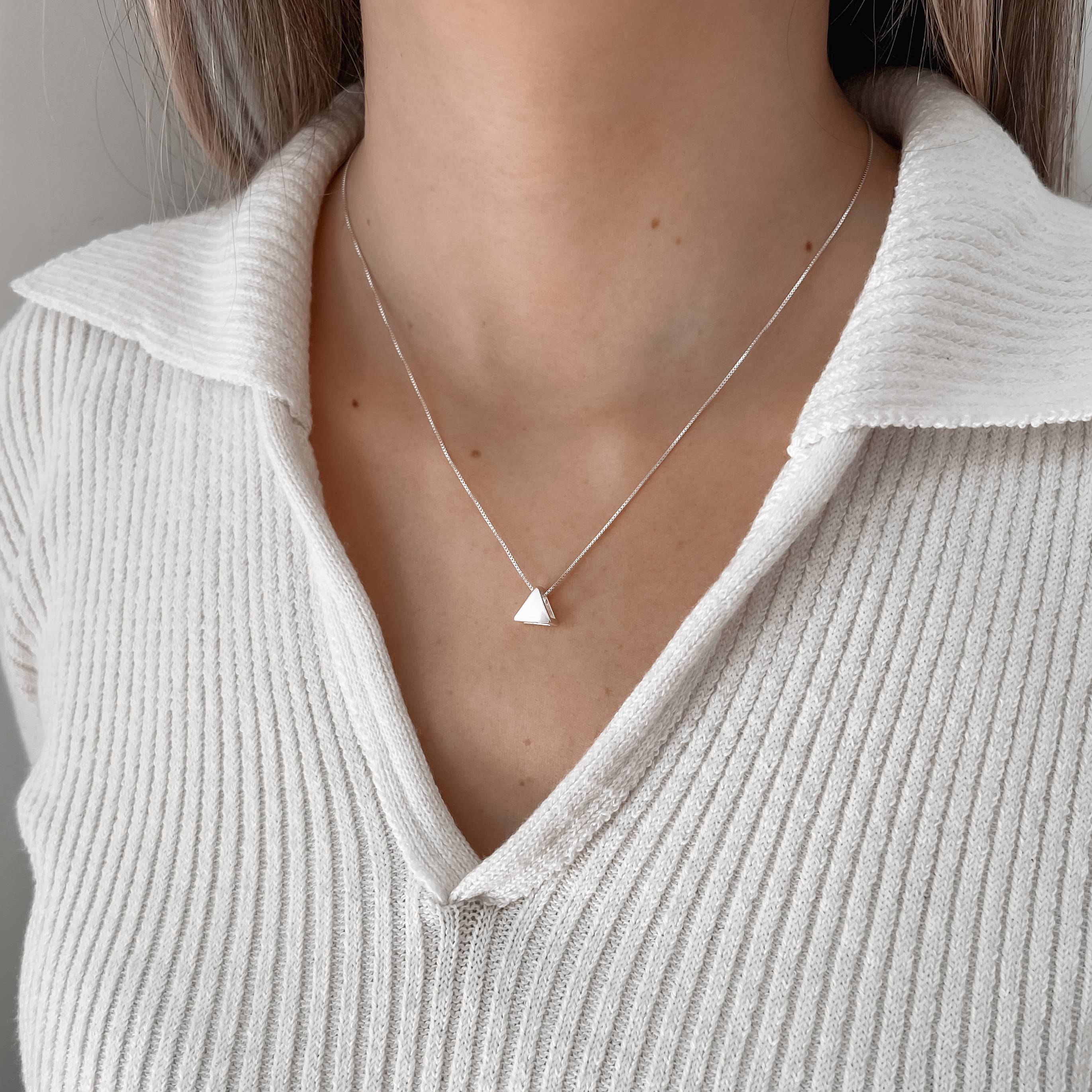 Colar triângulo passante 8mm 45cm