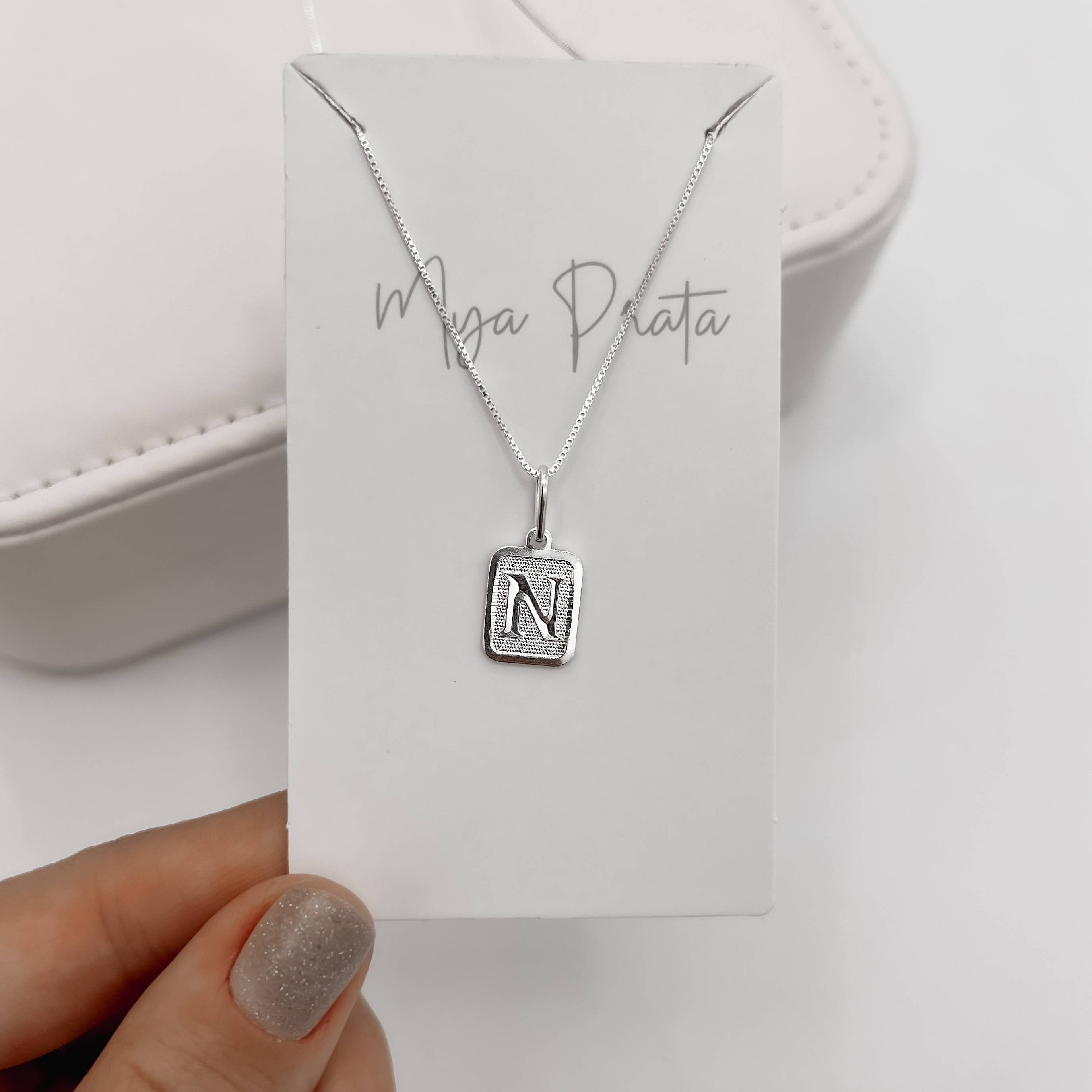 Imagem Colar pingente placa letra N 12mm 45cm
