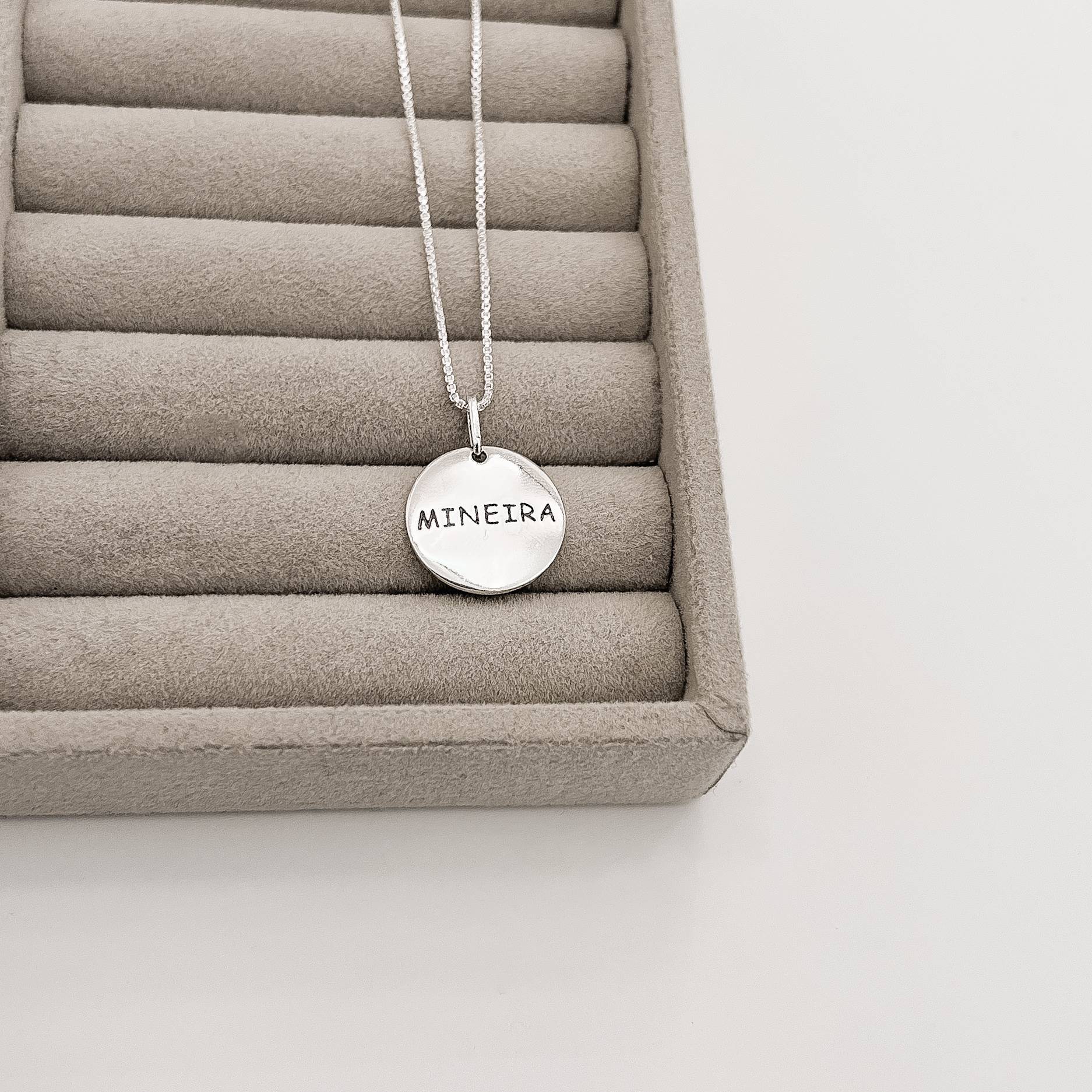 Imagem Colar pingente medalha mineira 40+5cm