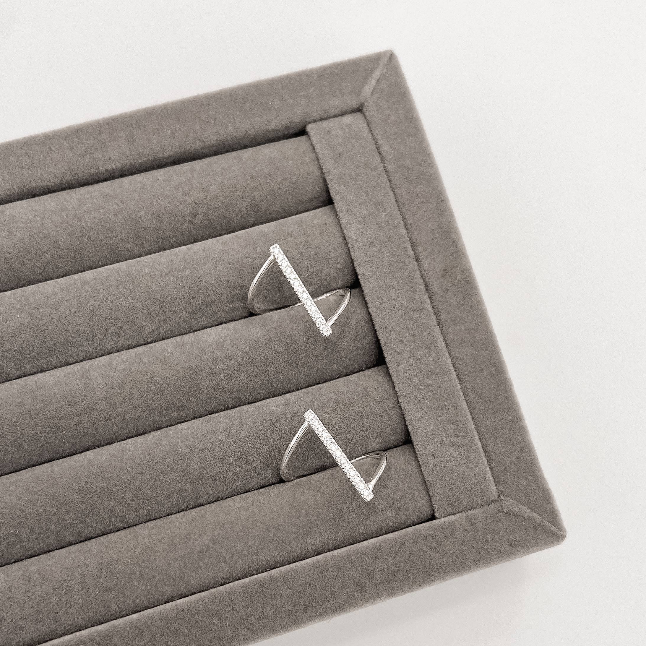 Imagem Anel largo palito cravejado