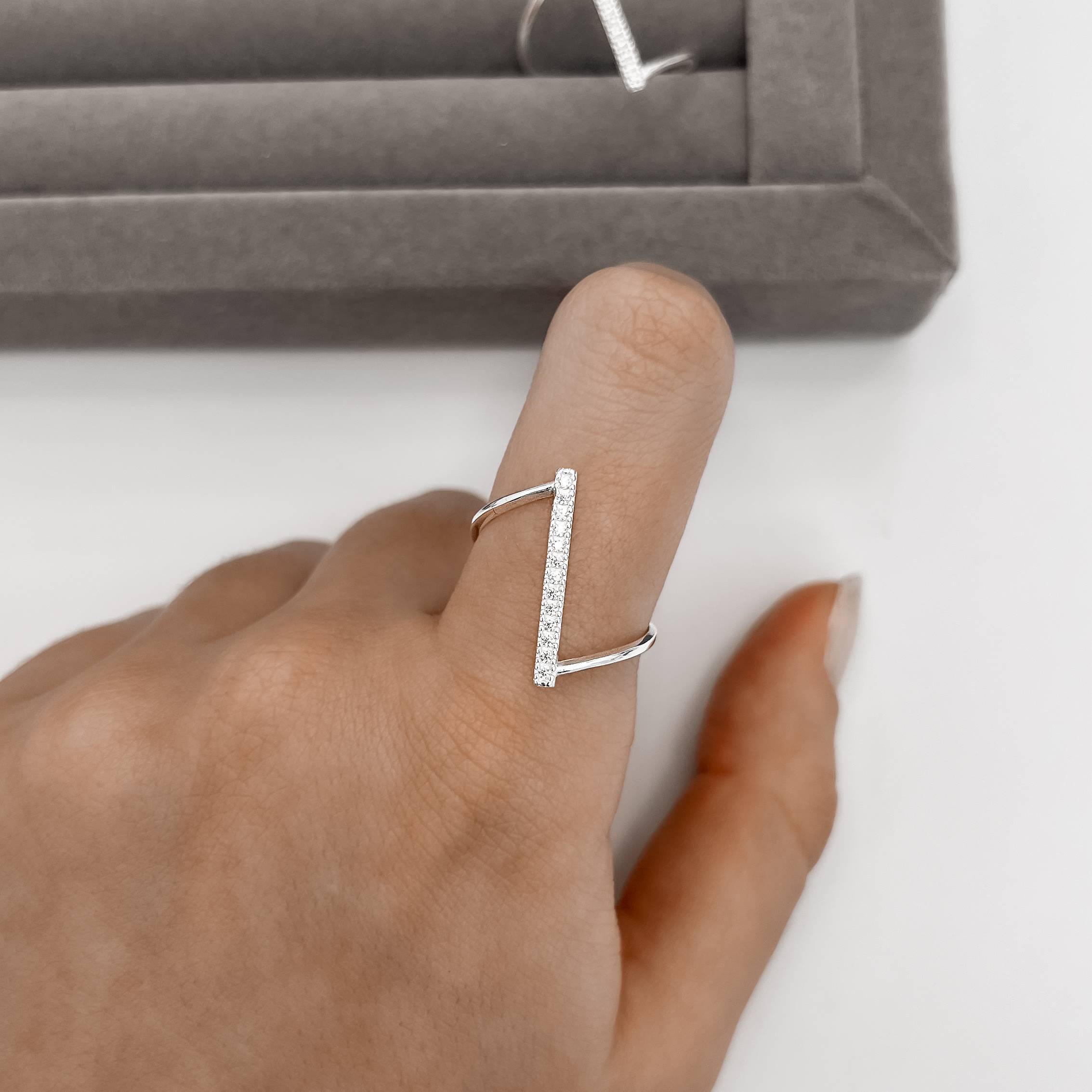 Imagem Secundária Anel largo palito cravejado