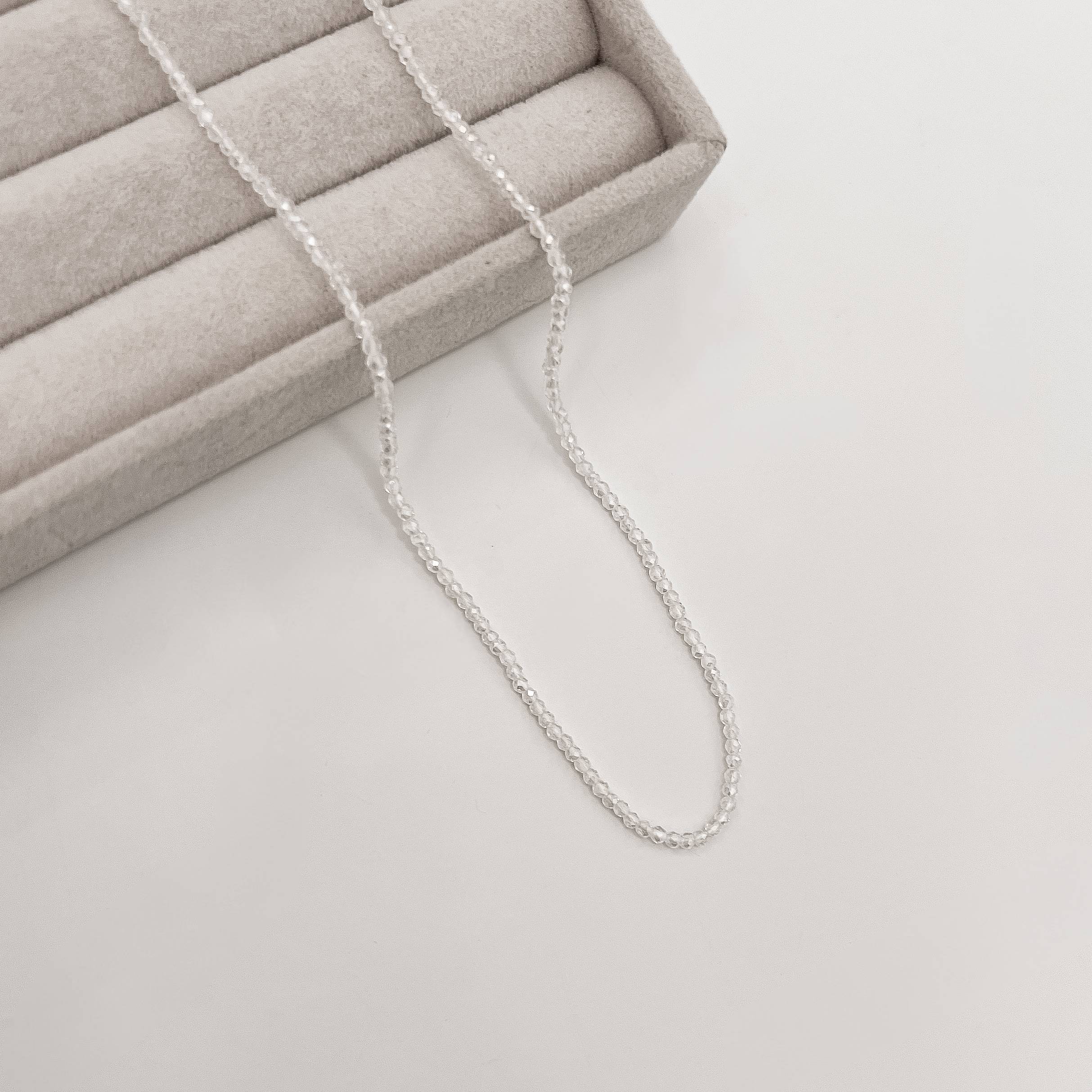 Imagem Choker zircônia redonda facetada cristal 2mm com alongadora